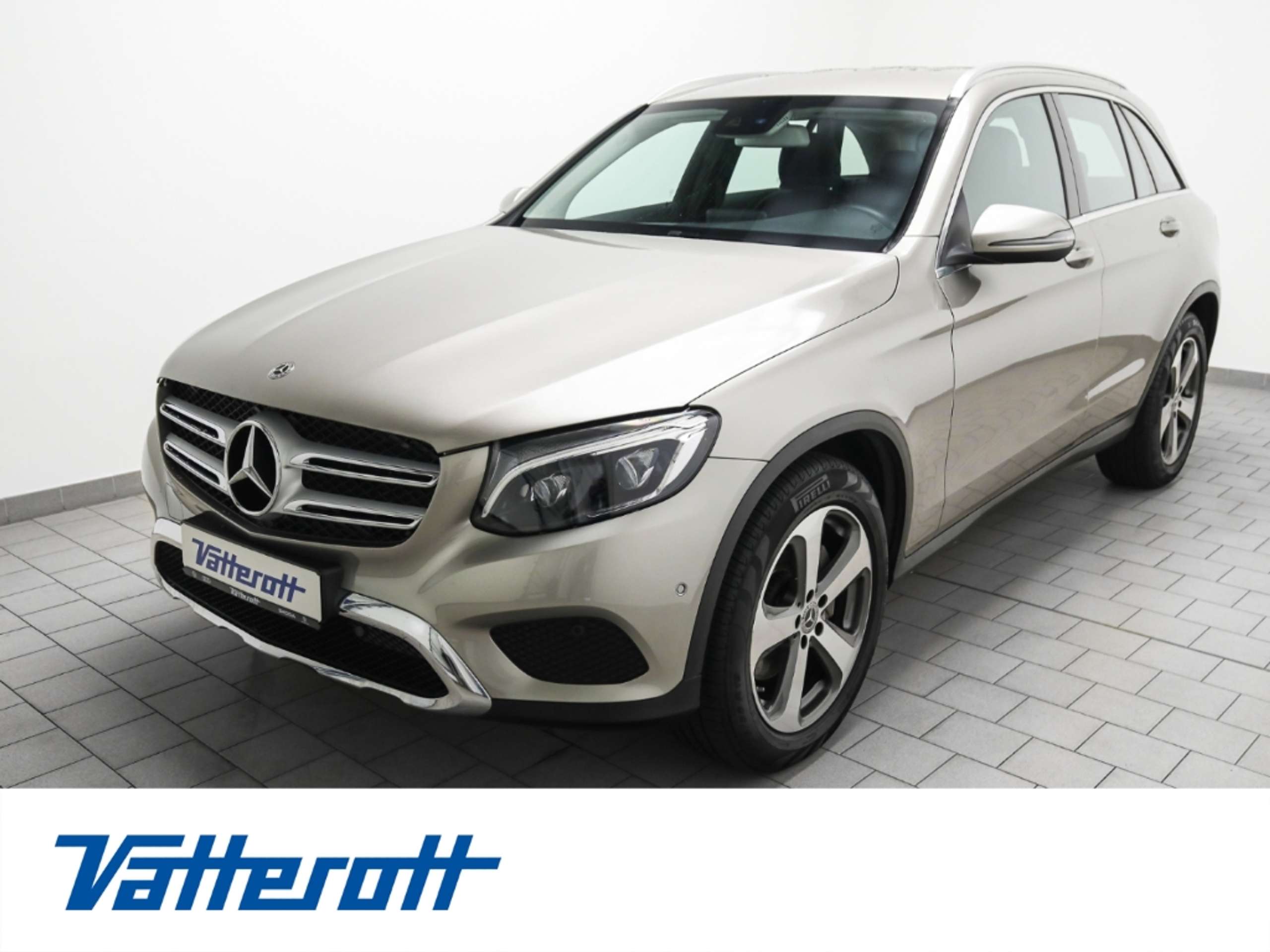 Mercedes-Benz - GLC 250