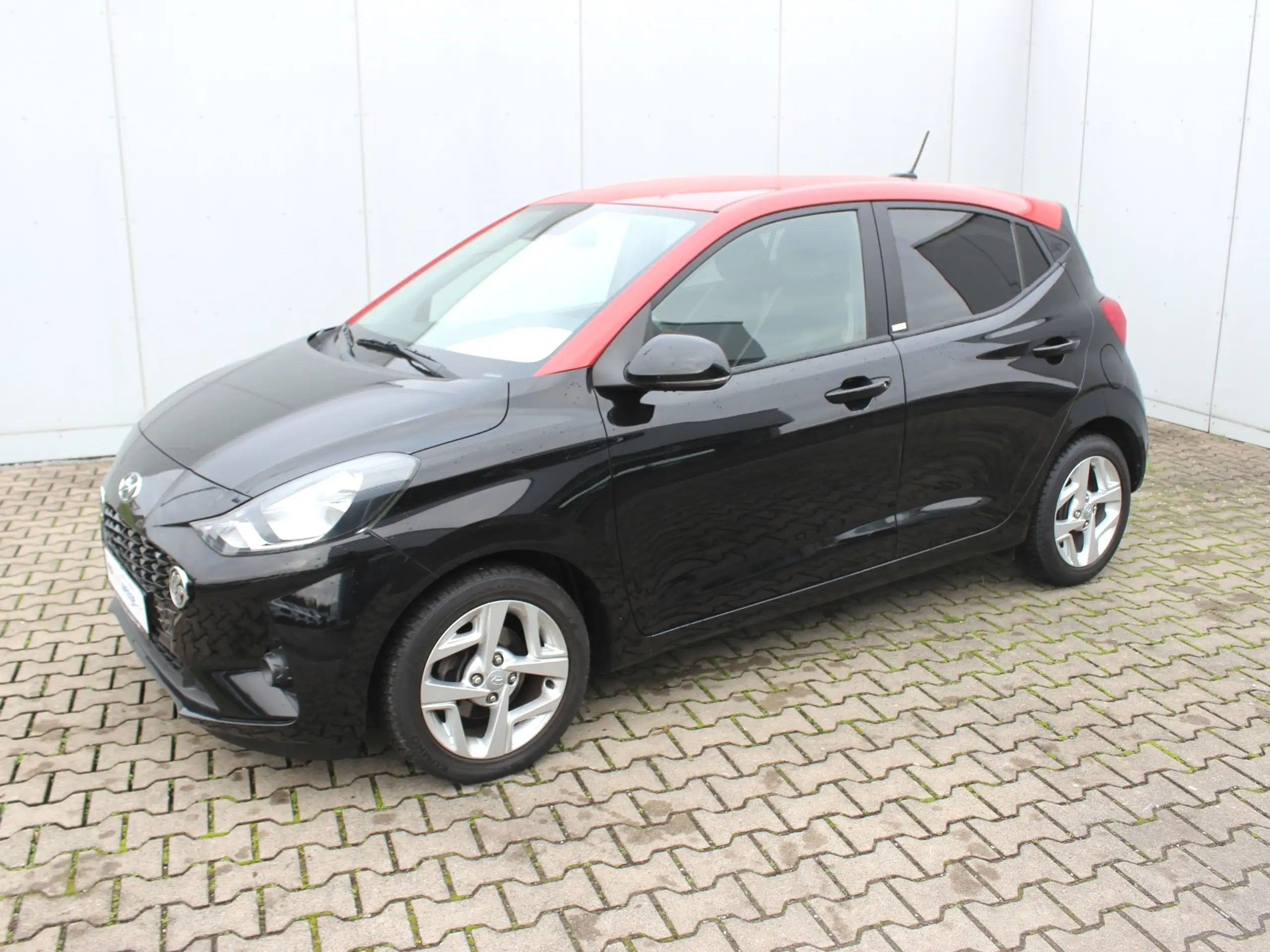 Hyundai - i10