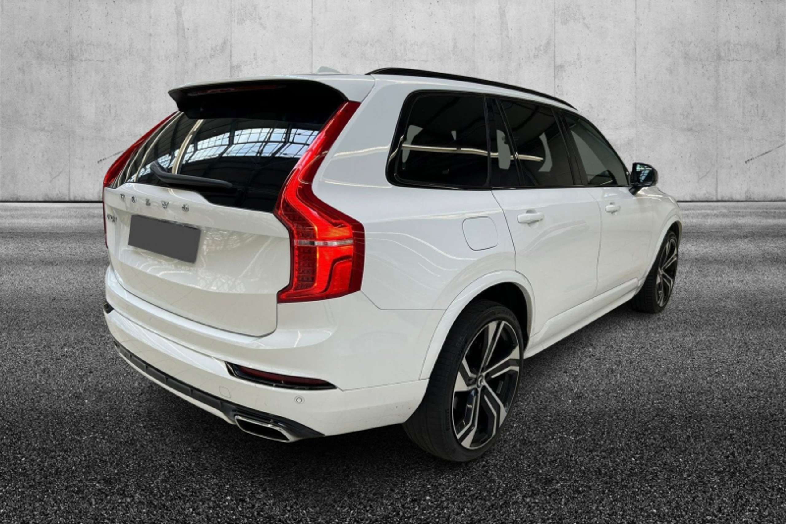 Volvo - XC90