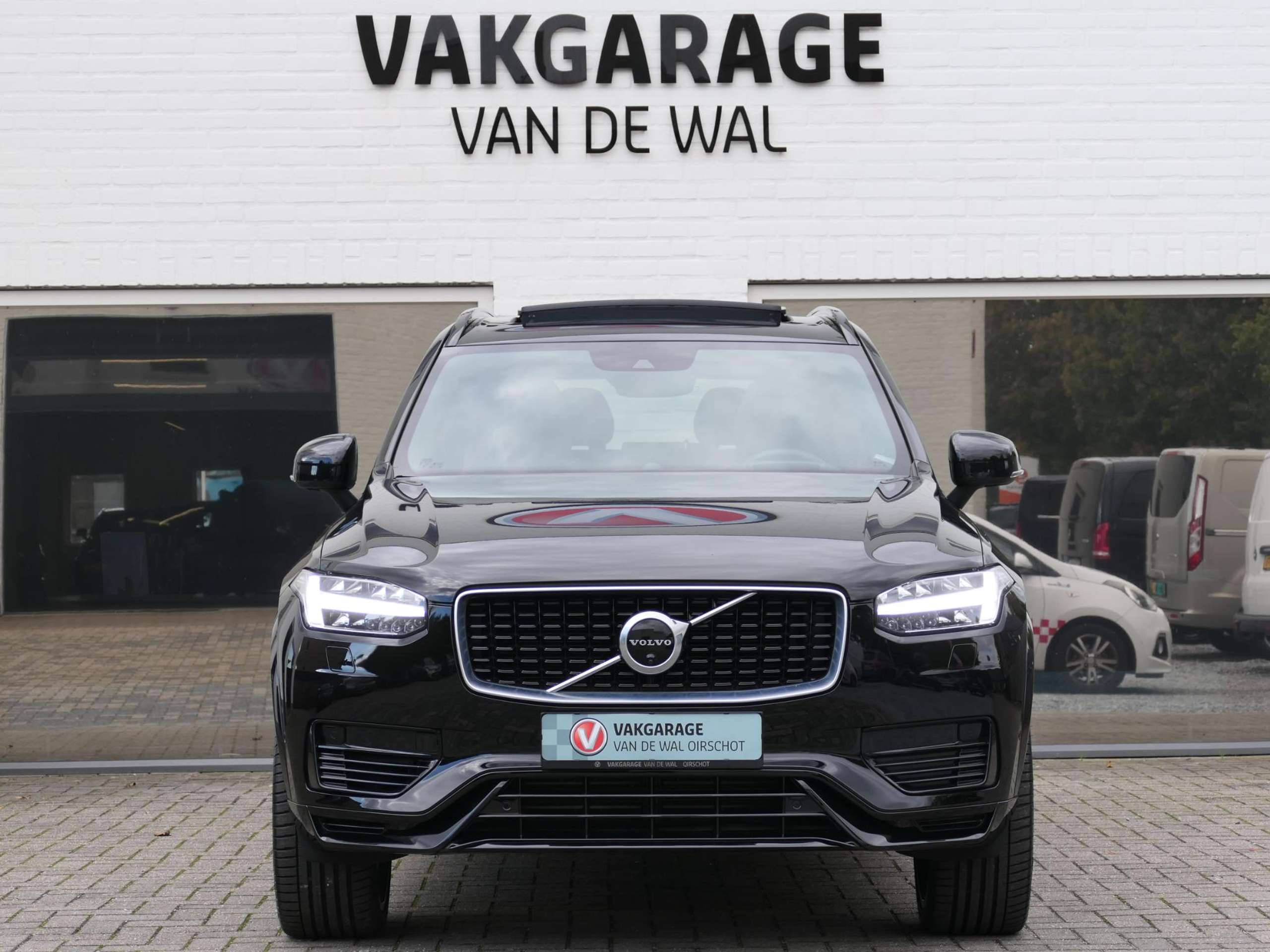 Volvo - XC90