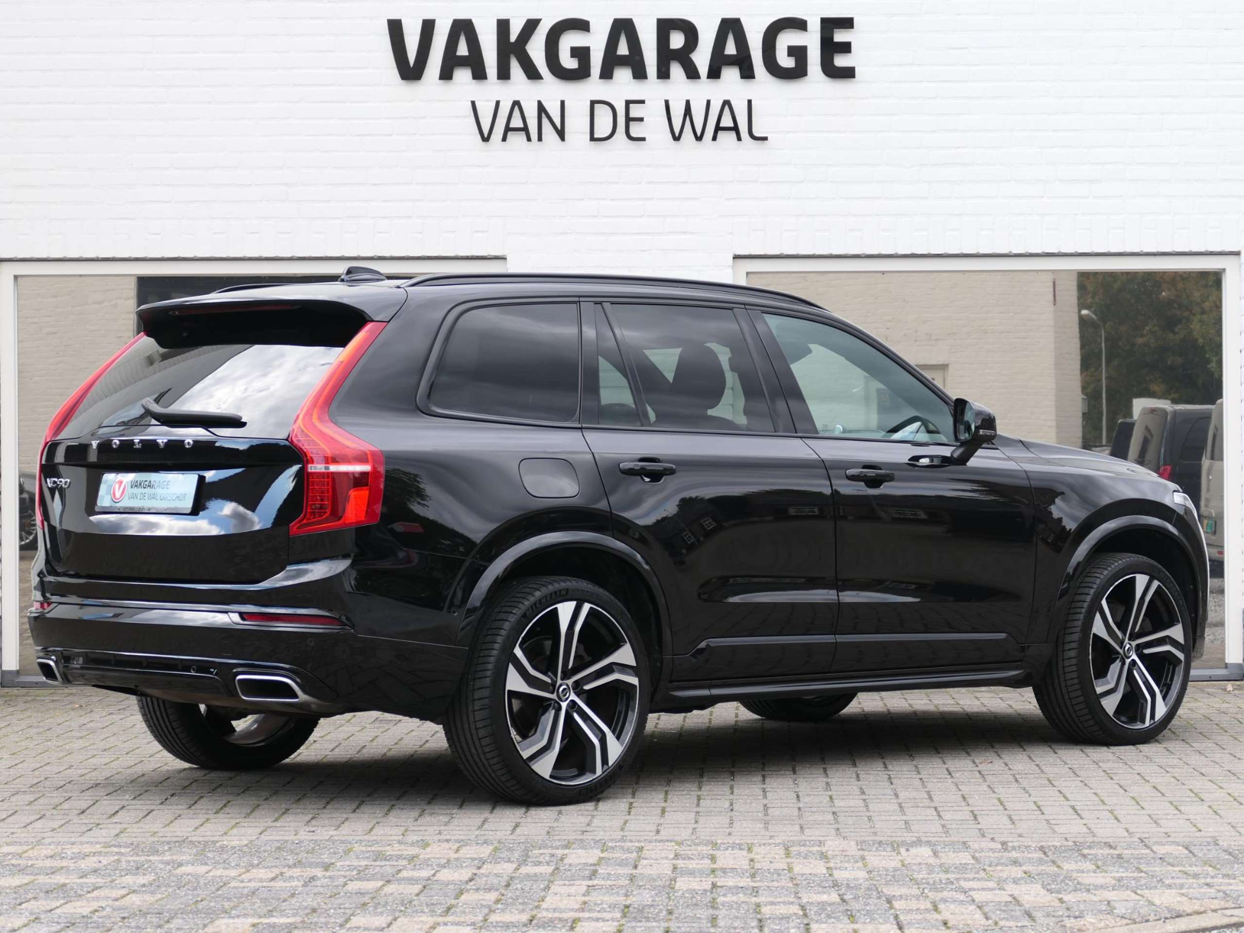 Volvo - XC90