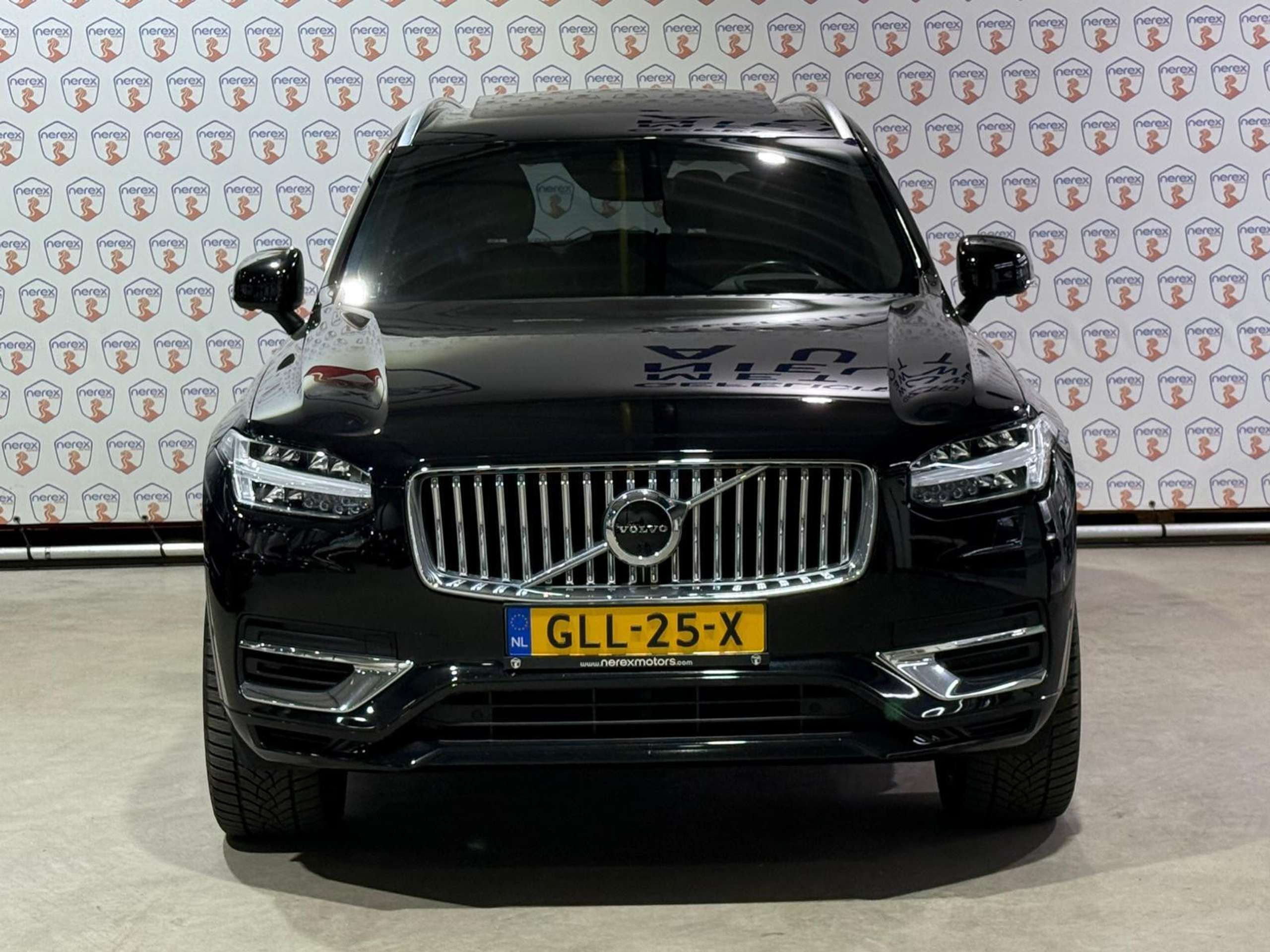 Volvo - XC90