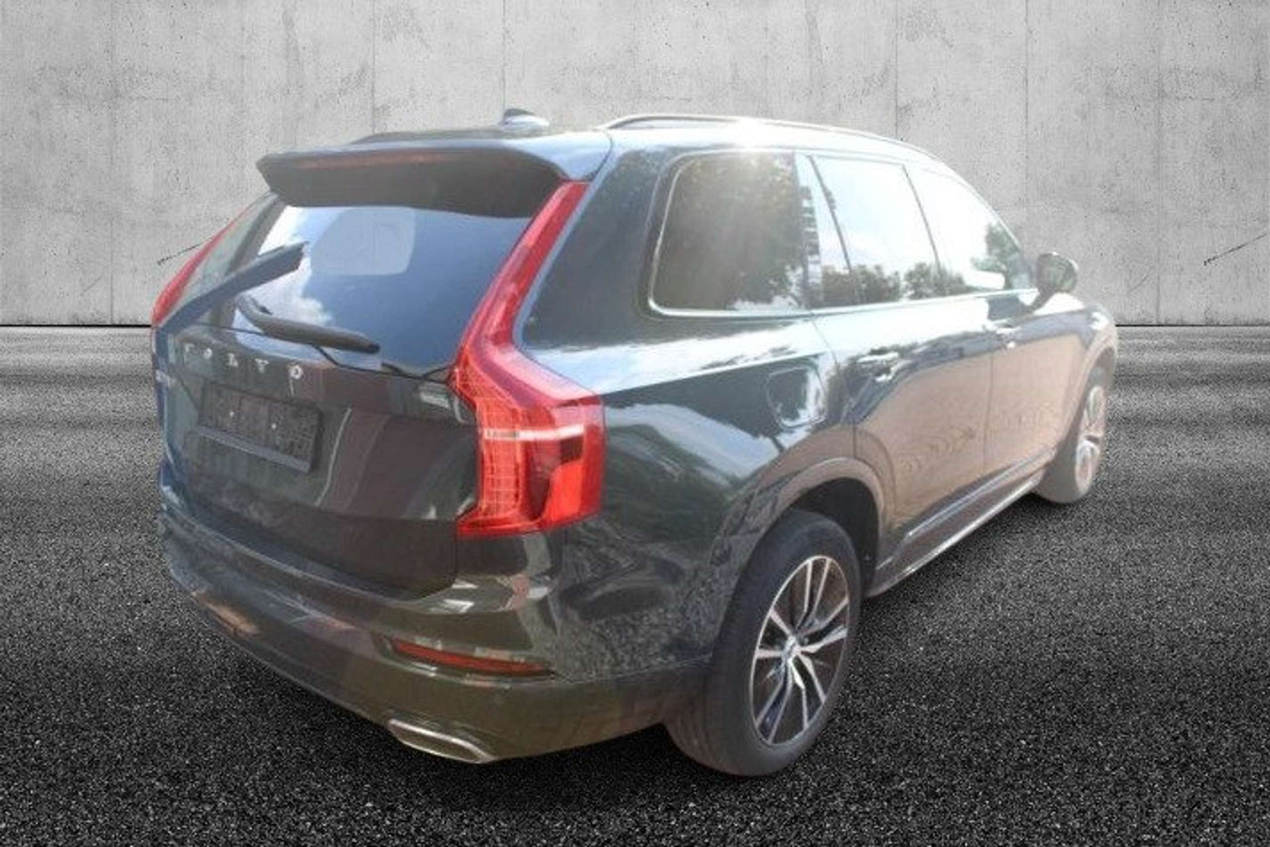 Volvo - XC90