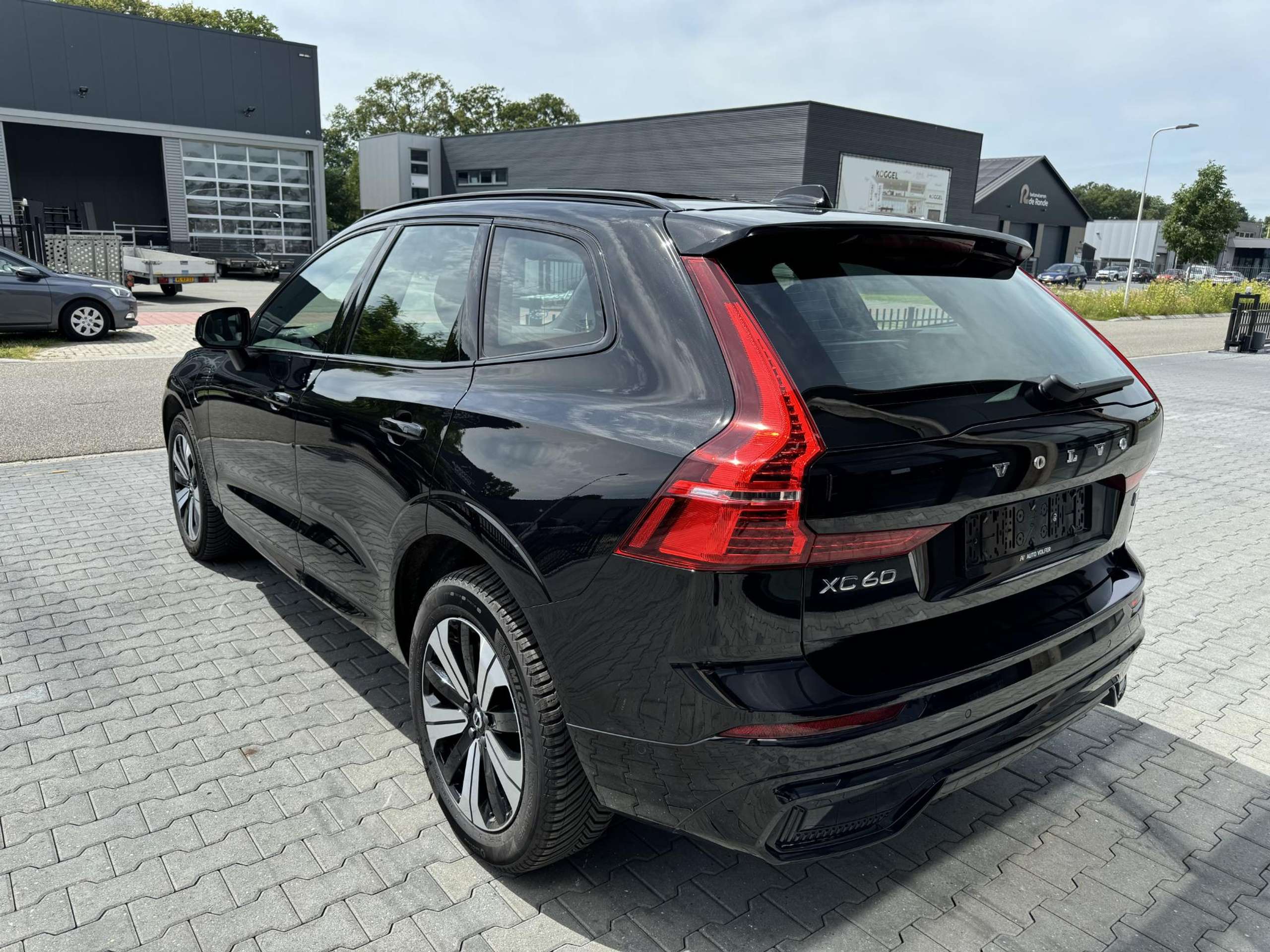 Volvo - XC60