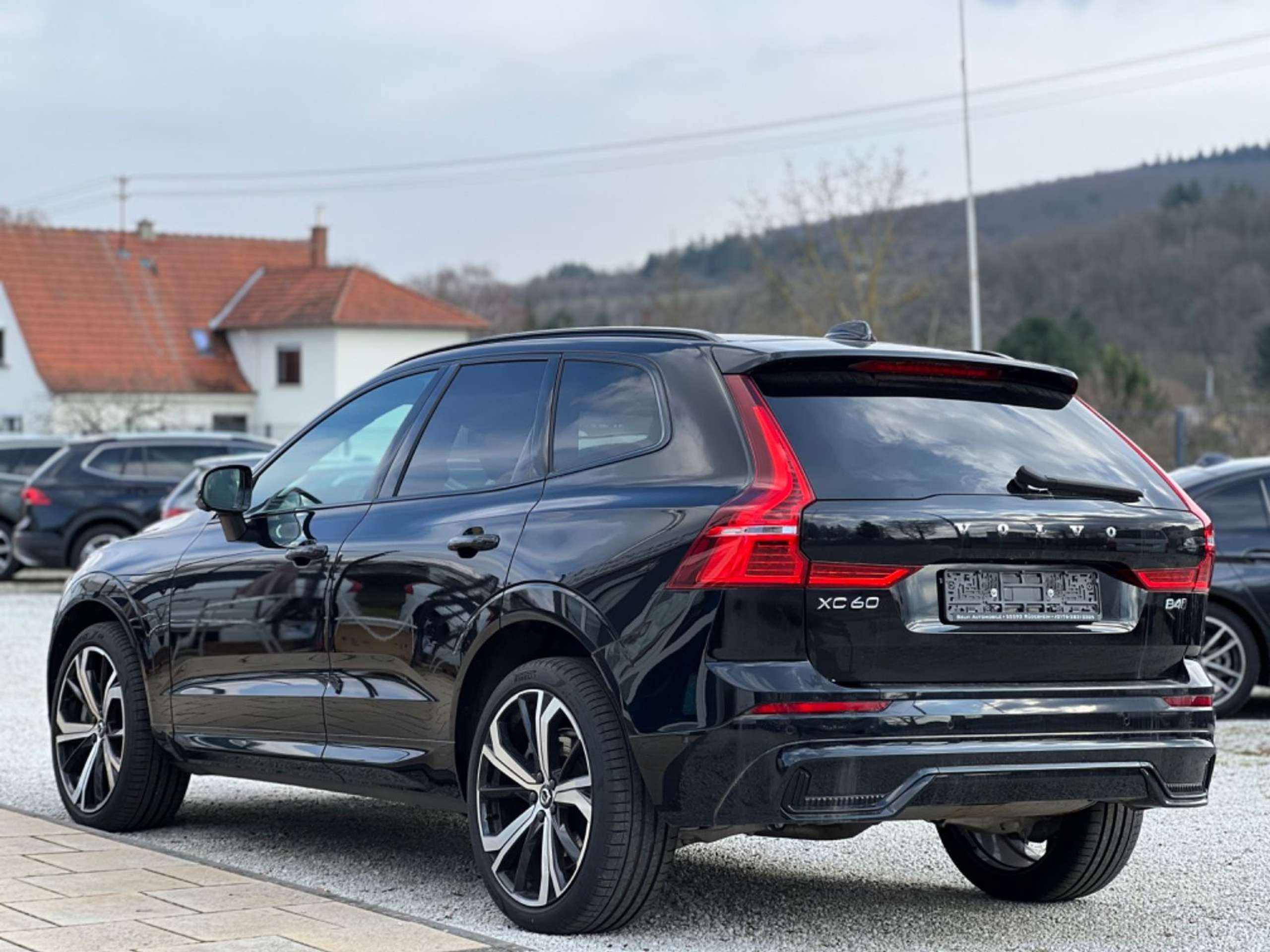 Volvo - XC60