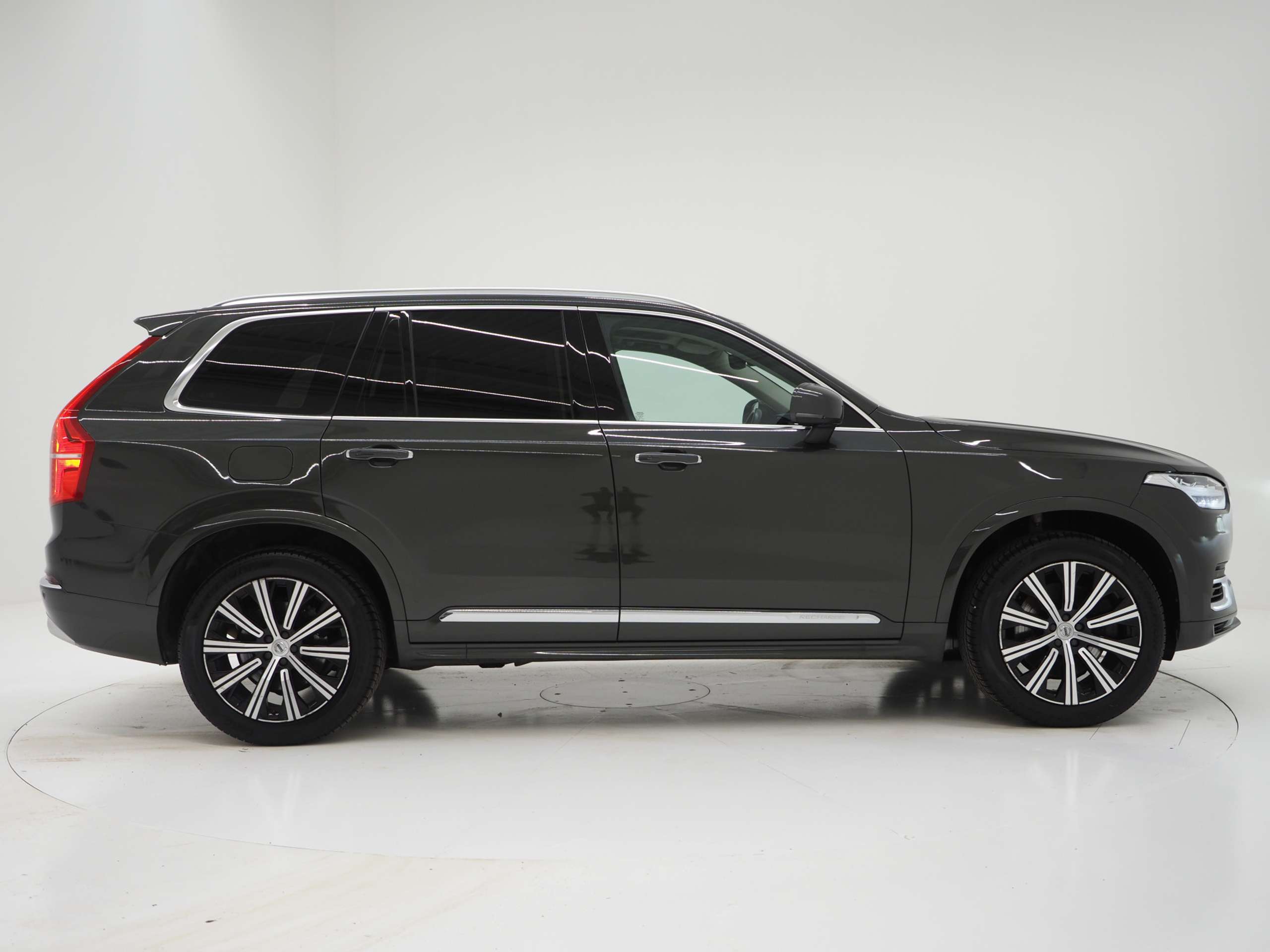 Volvo - XC90