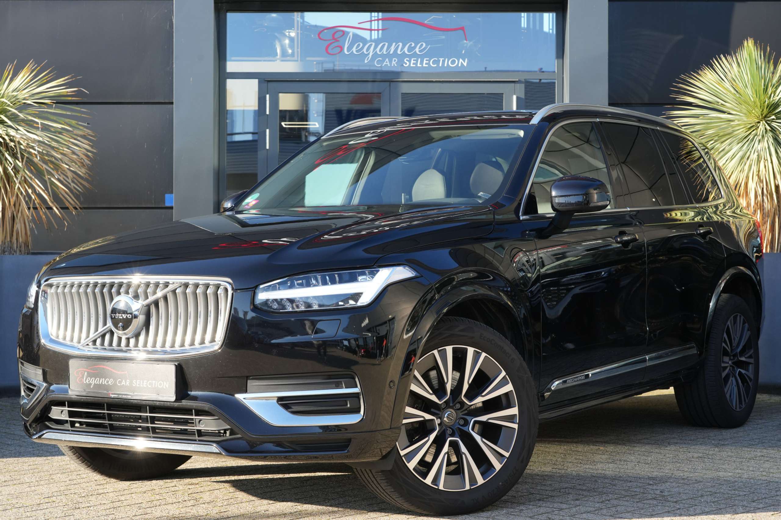 Volvo - XC90