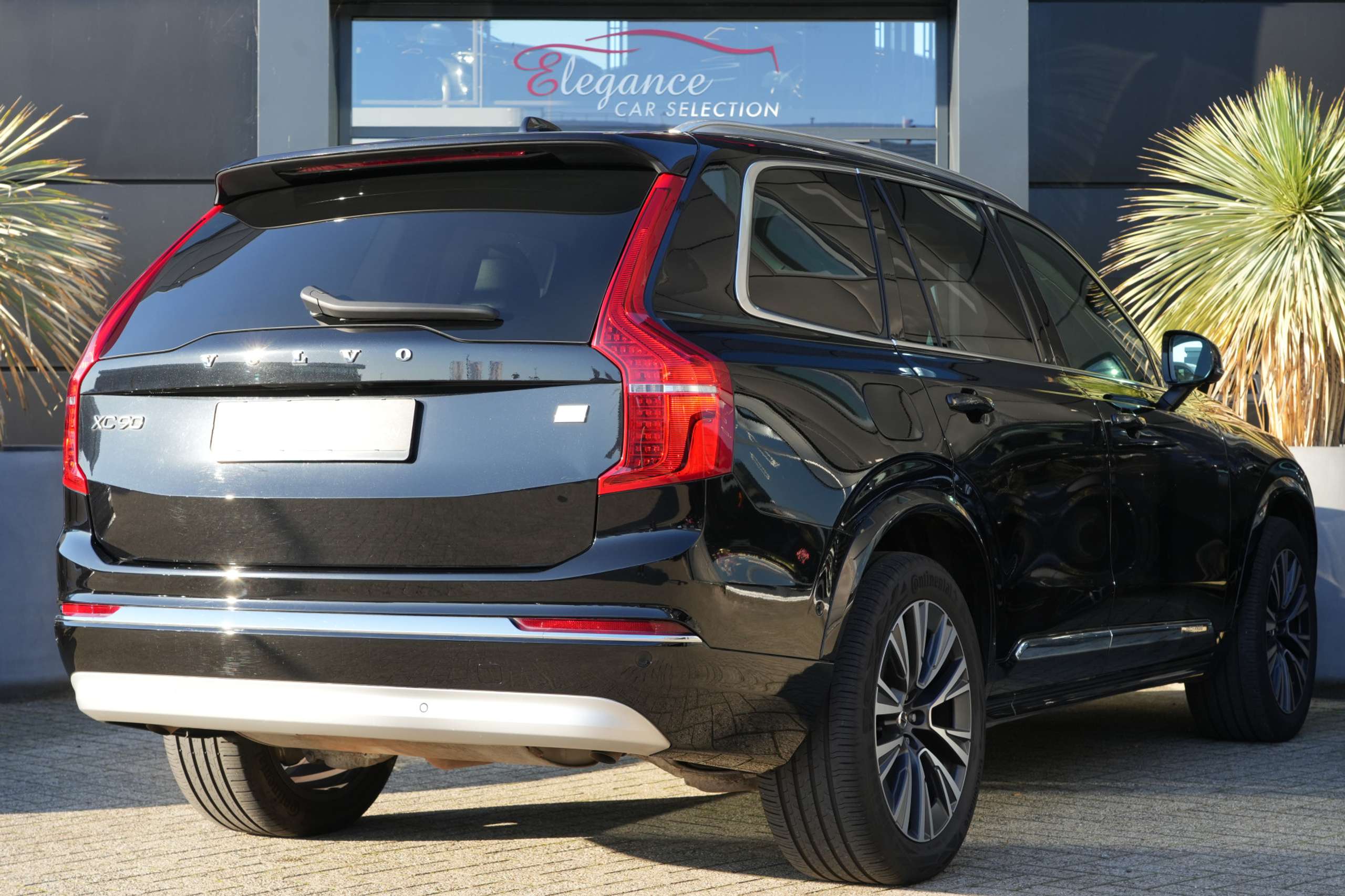 Volvo - XC90