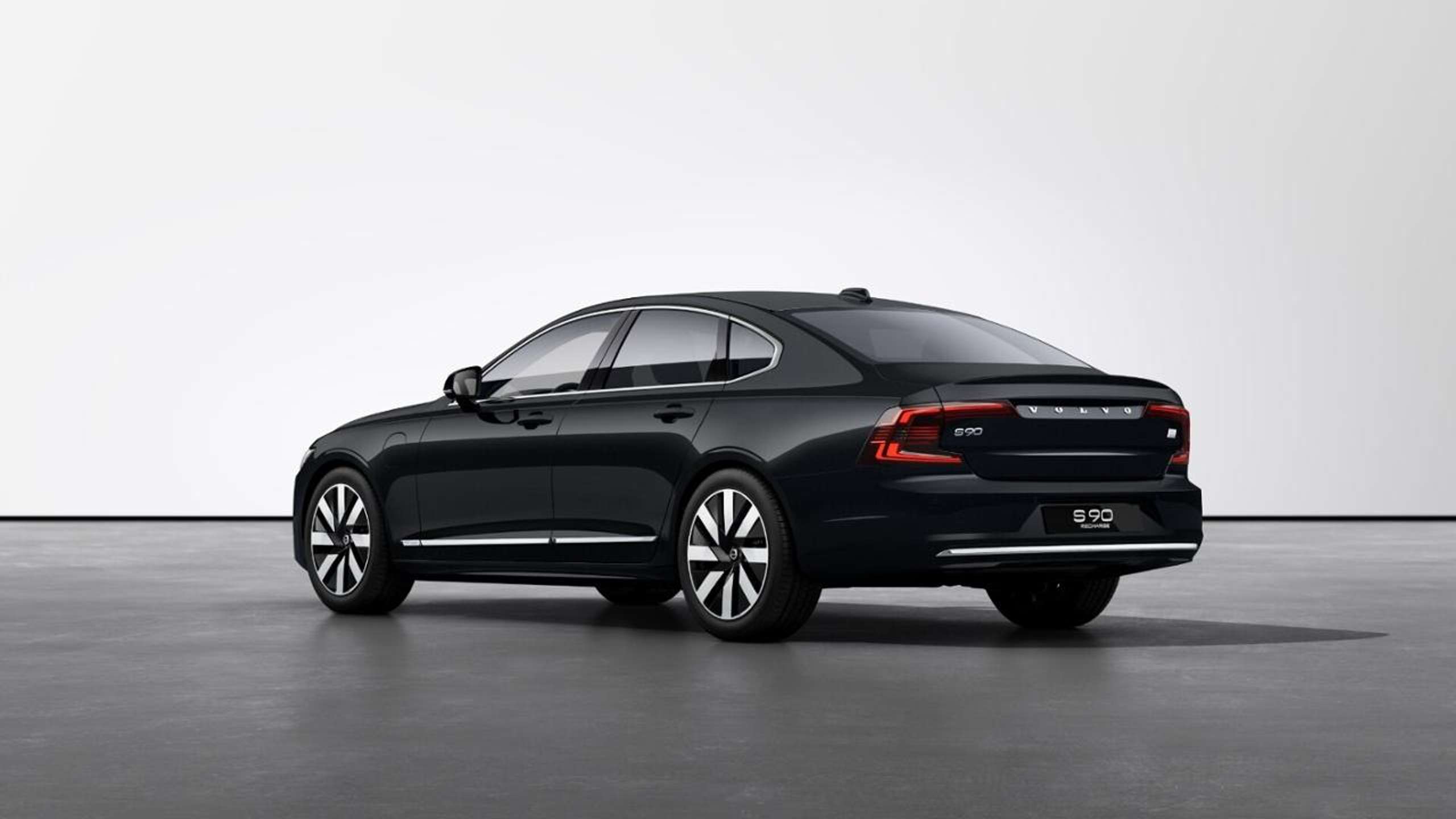 Volvo - S90