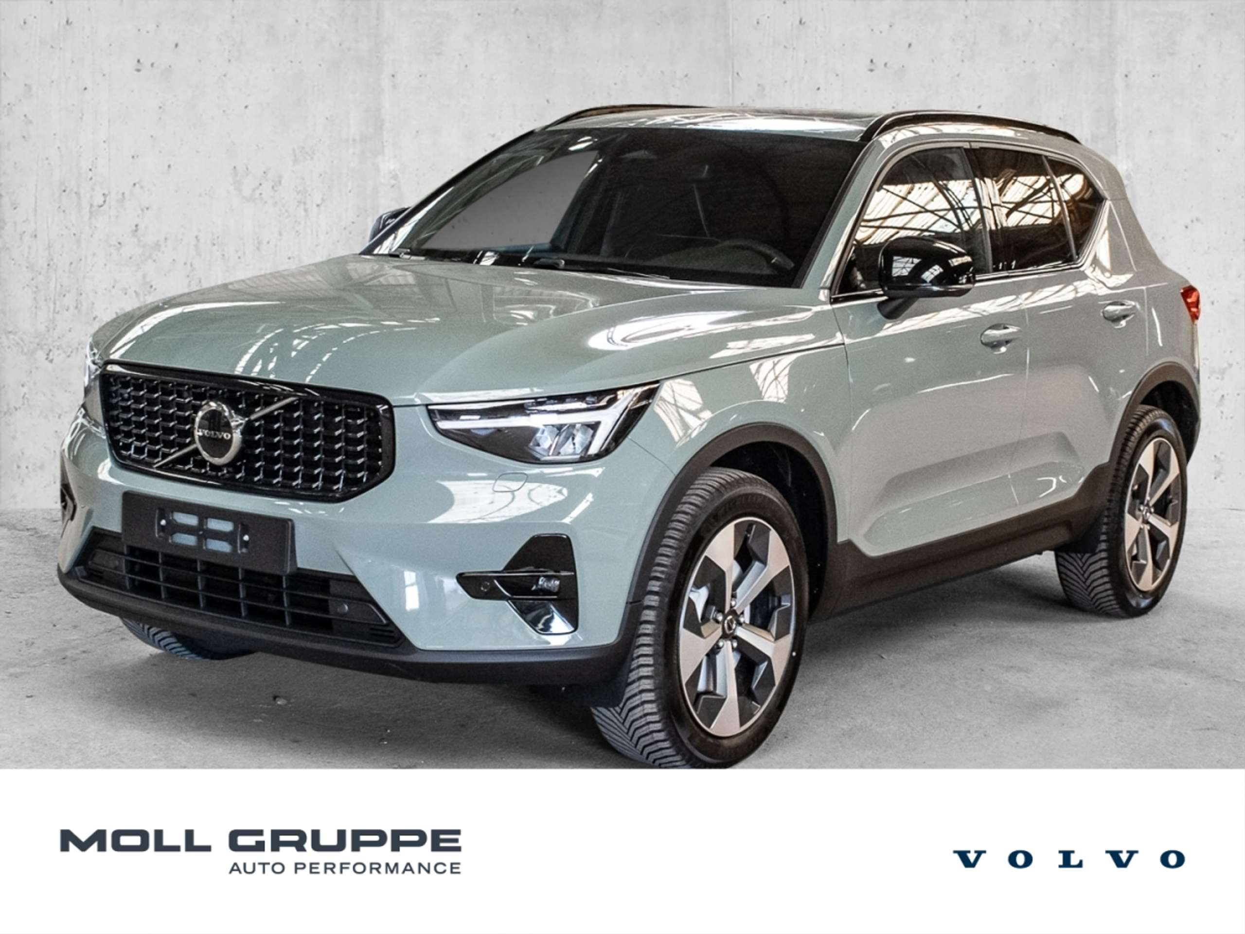 Volvo - XC40