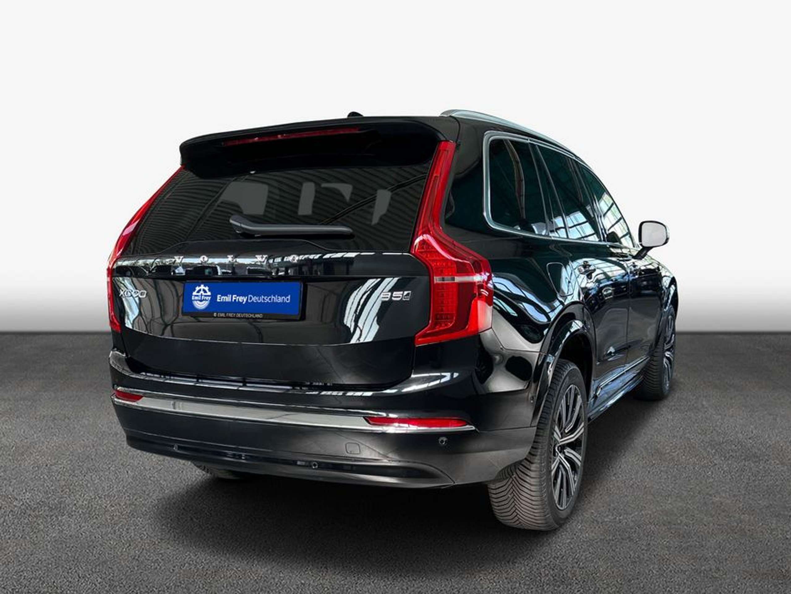 Volvo - XC90