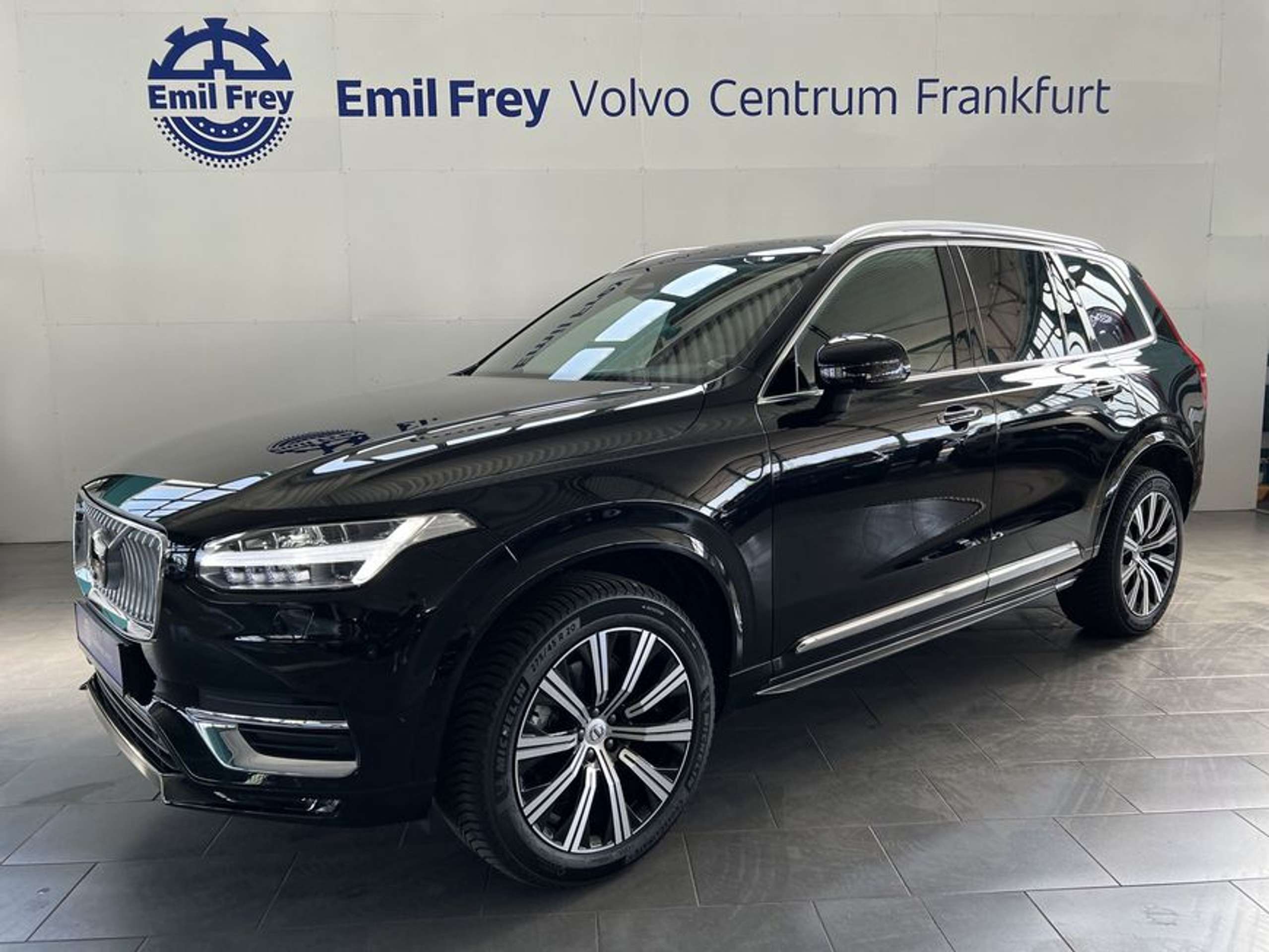 Volvo - XC90