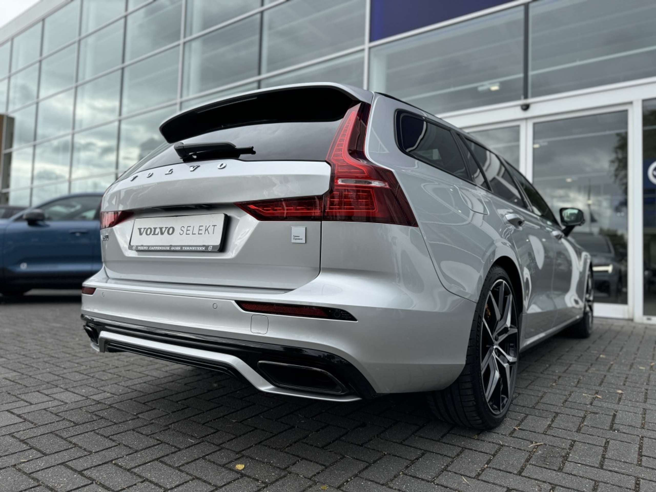 Volvo - V60