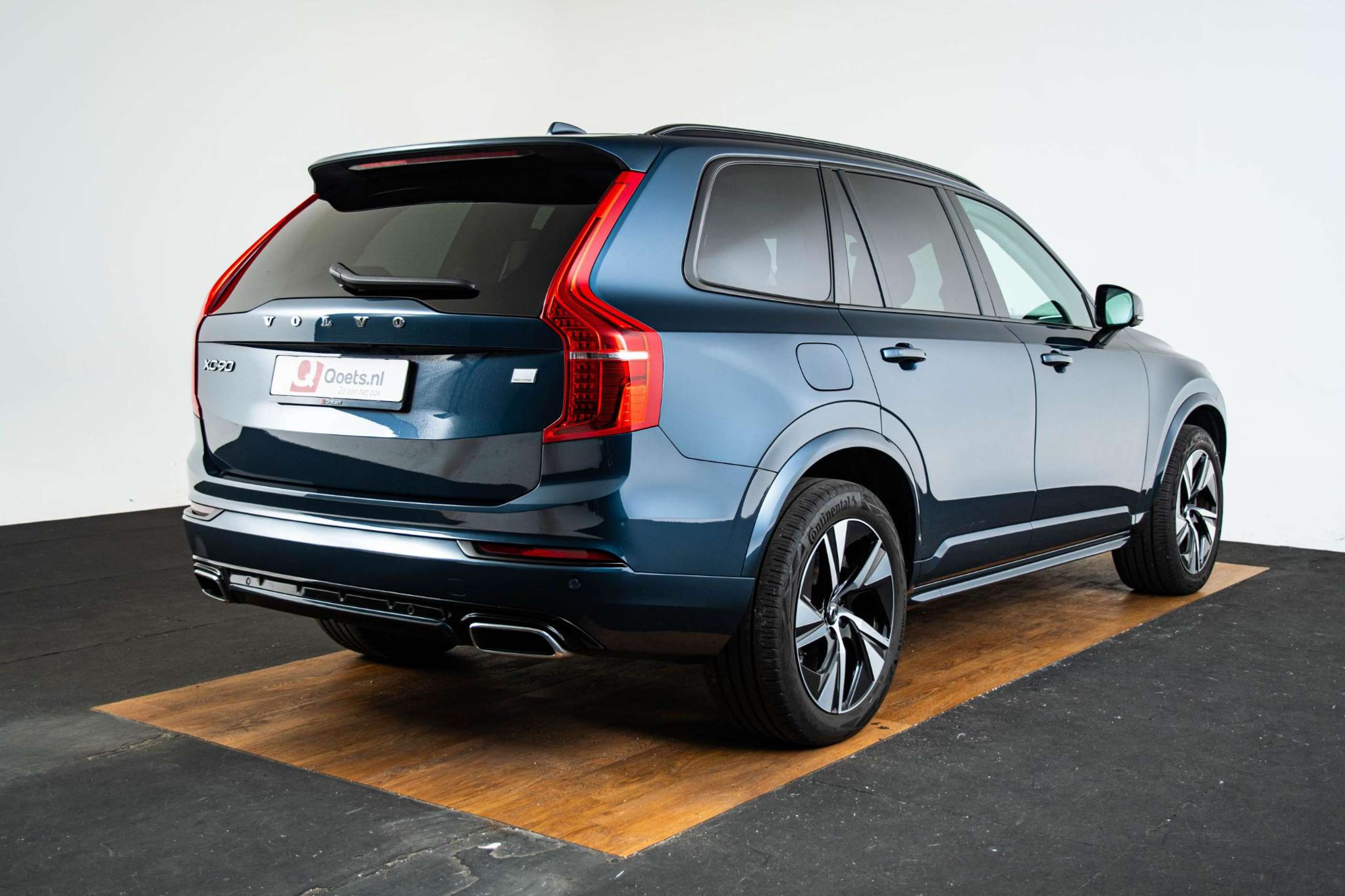 Volvo - XC90