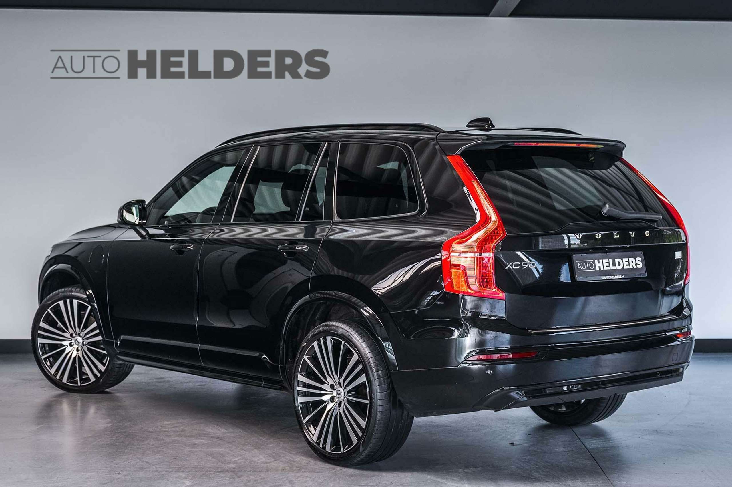 Volvo - XC90