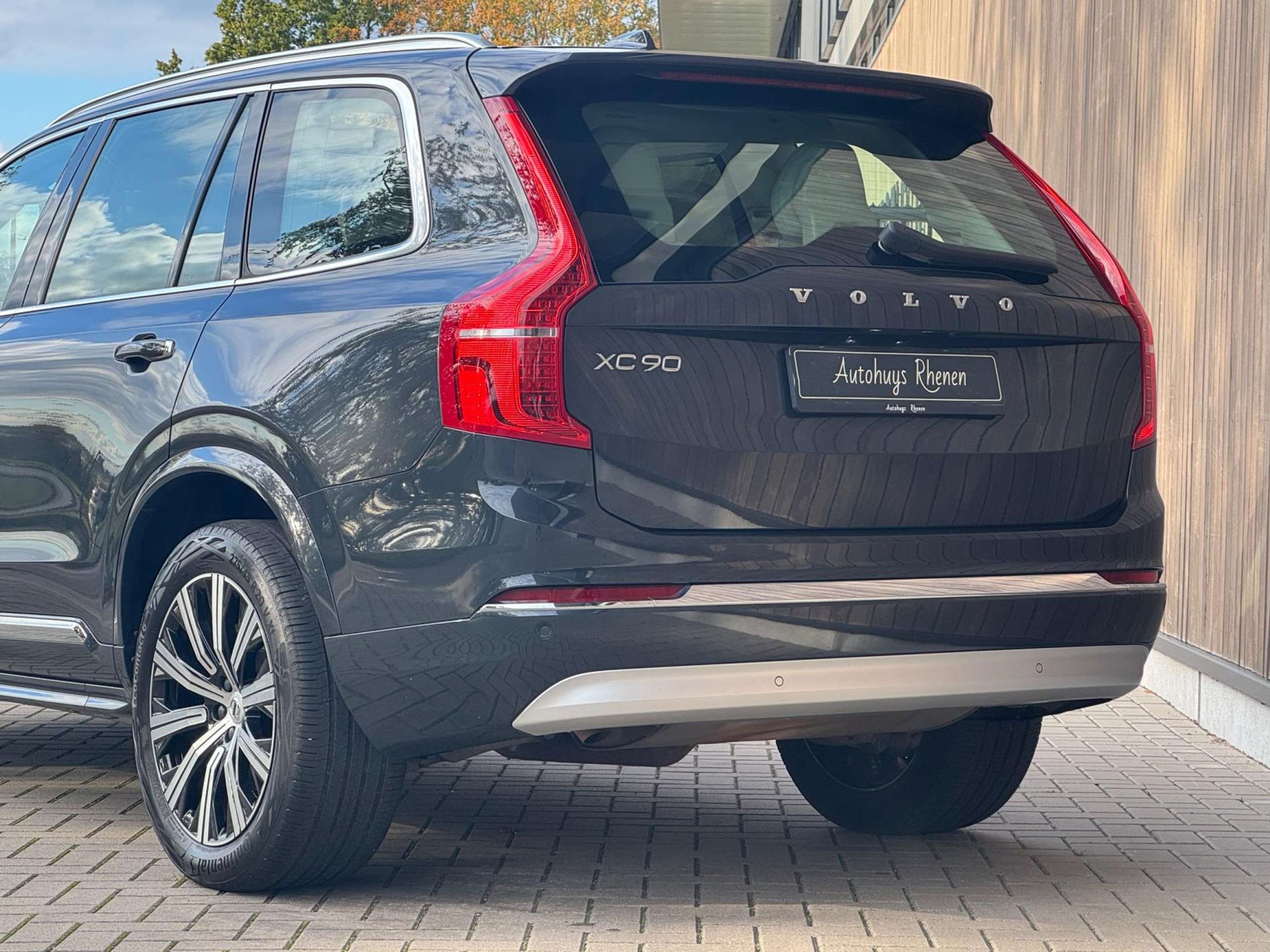 Volvo - XC90