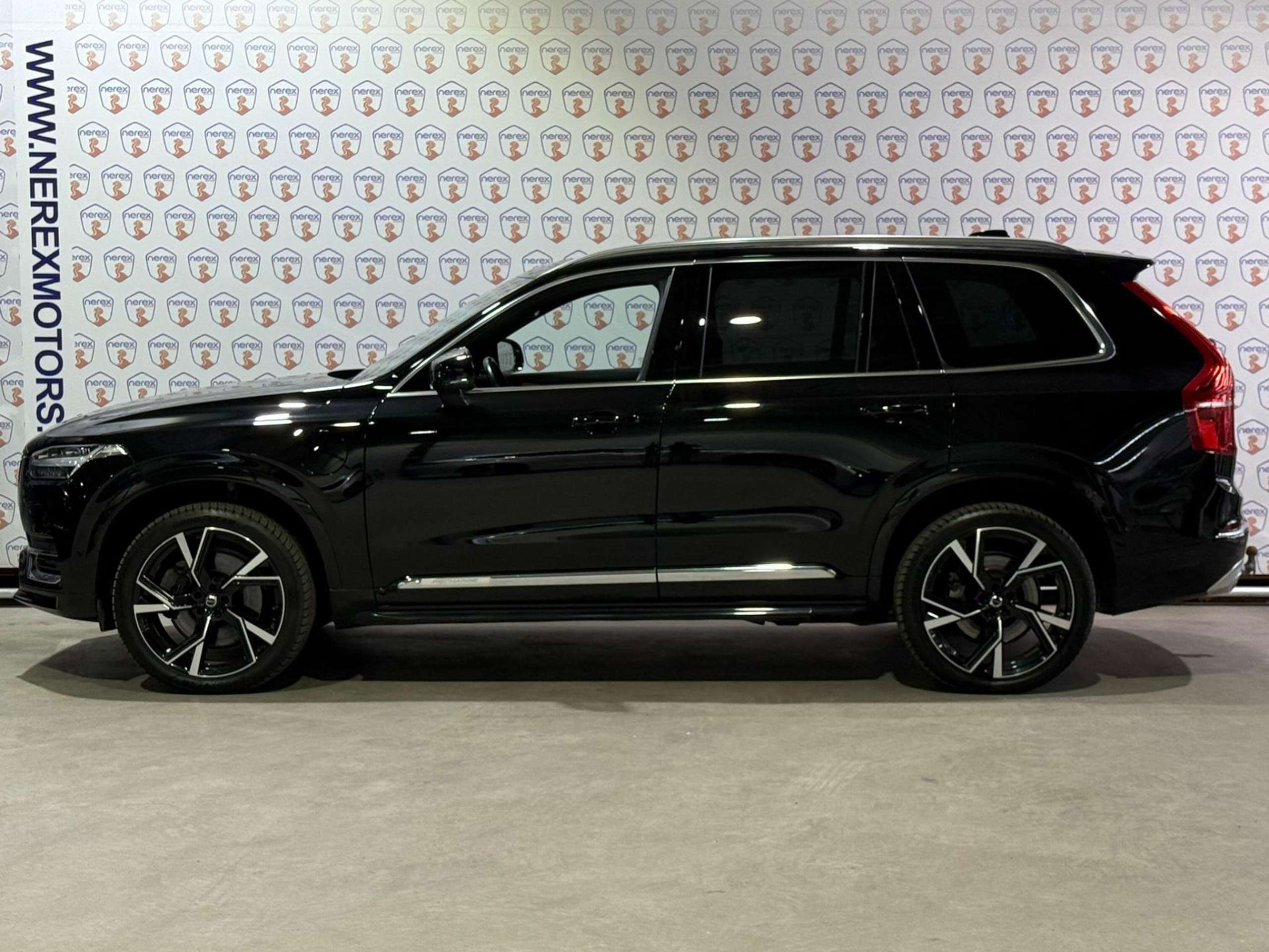 Volvo - XC90