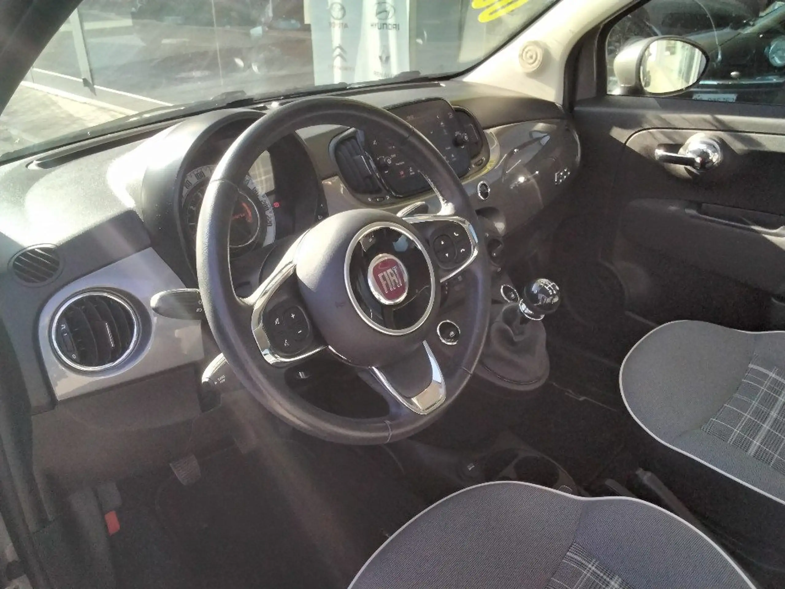 Fiat - 500C