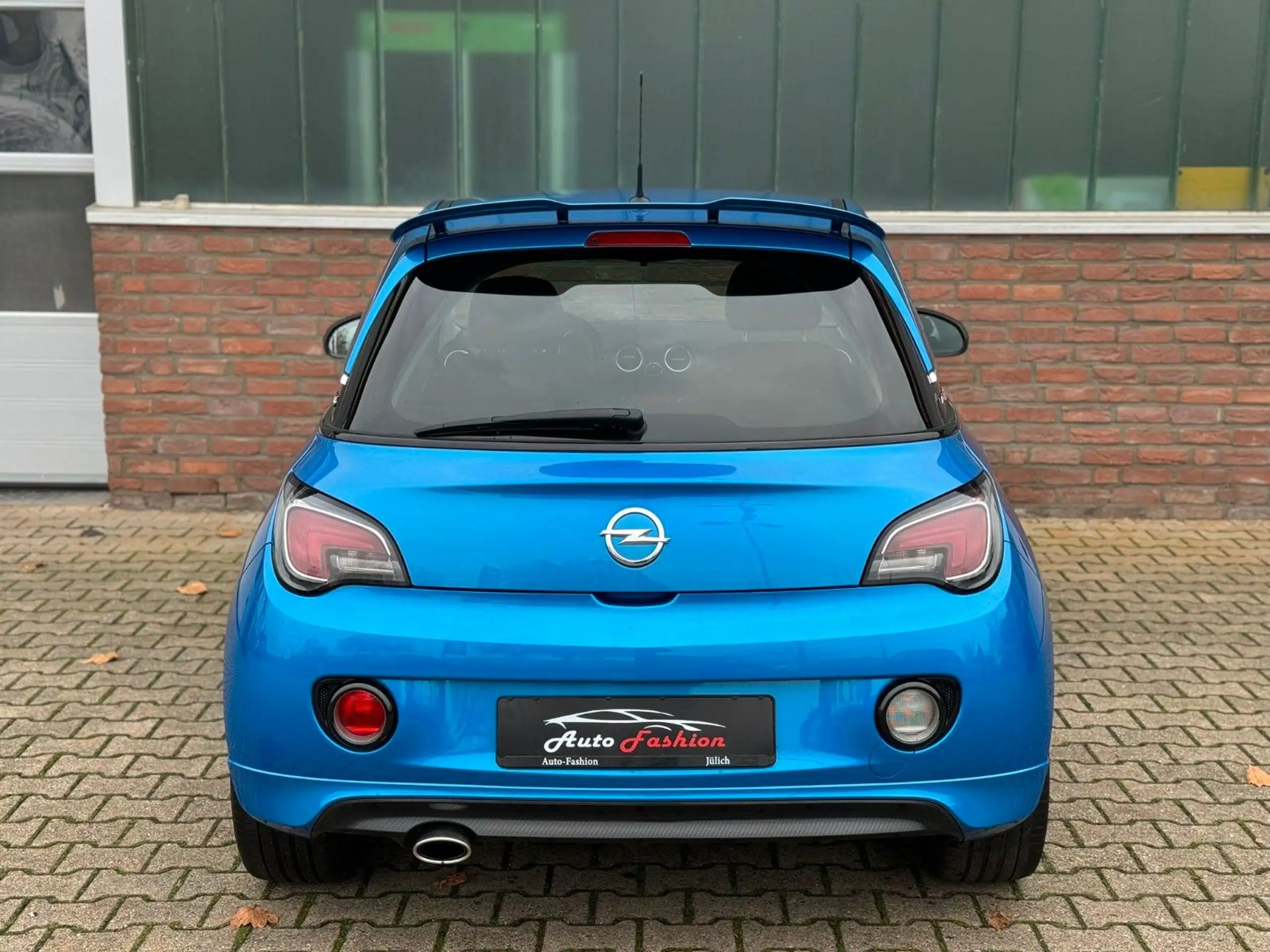 Opel - Adam