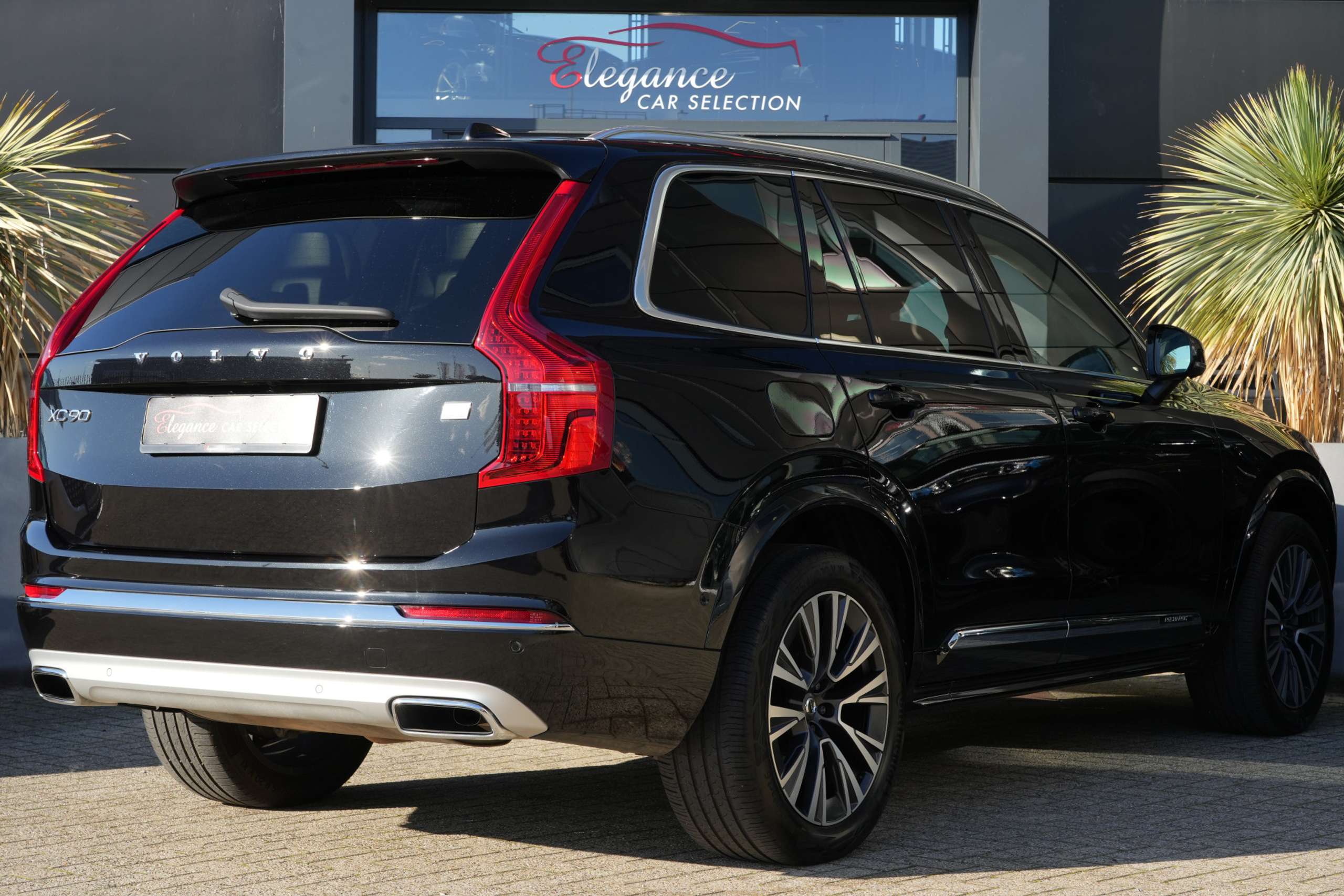 Volvo - XC90