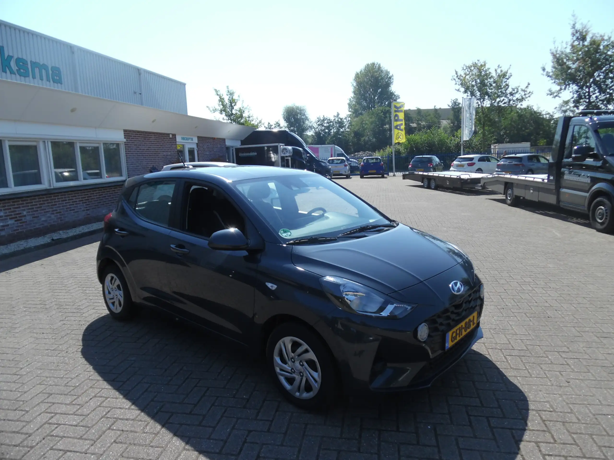 Hyundai - i10