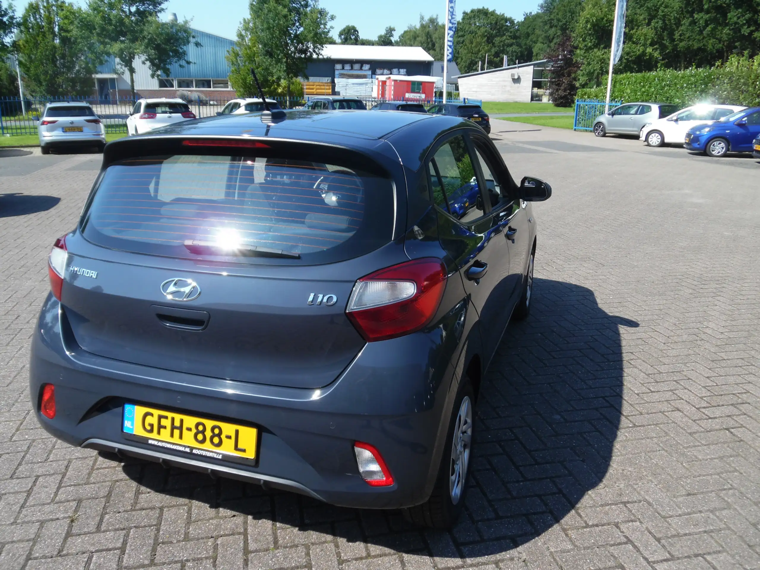 Hyundai - i10