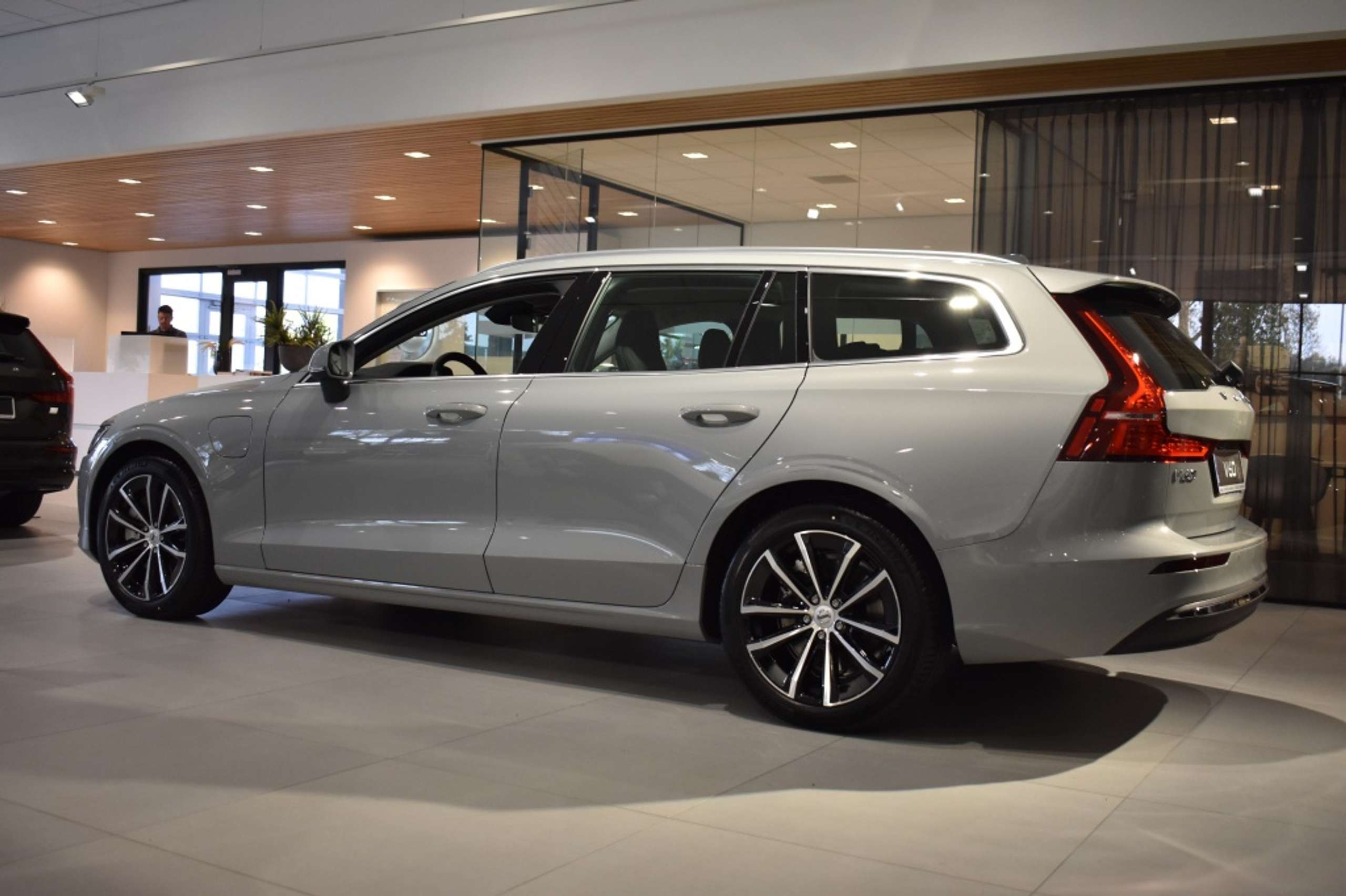 Volvo - V60