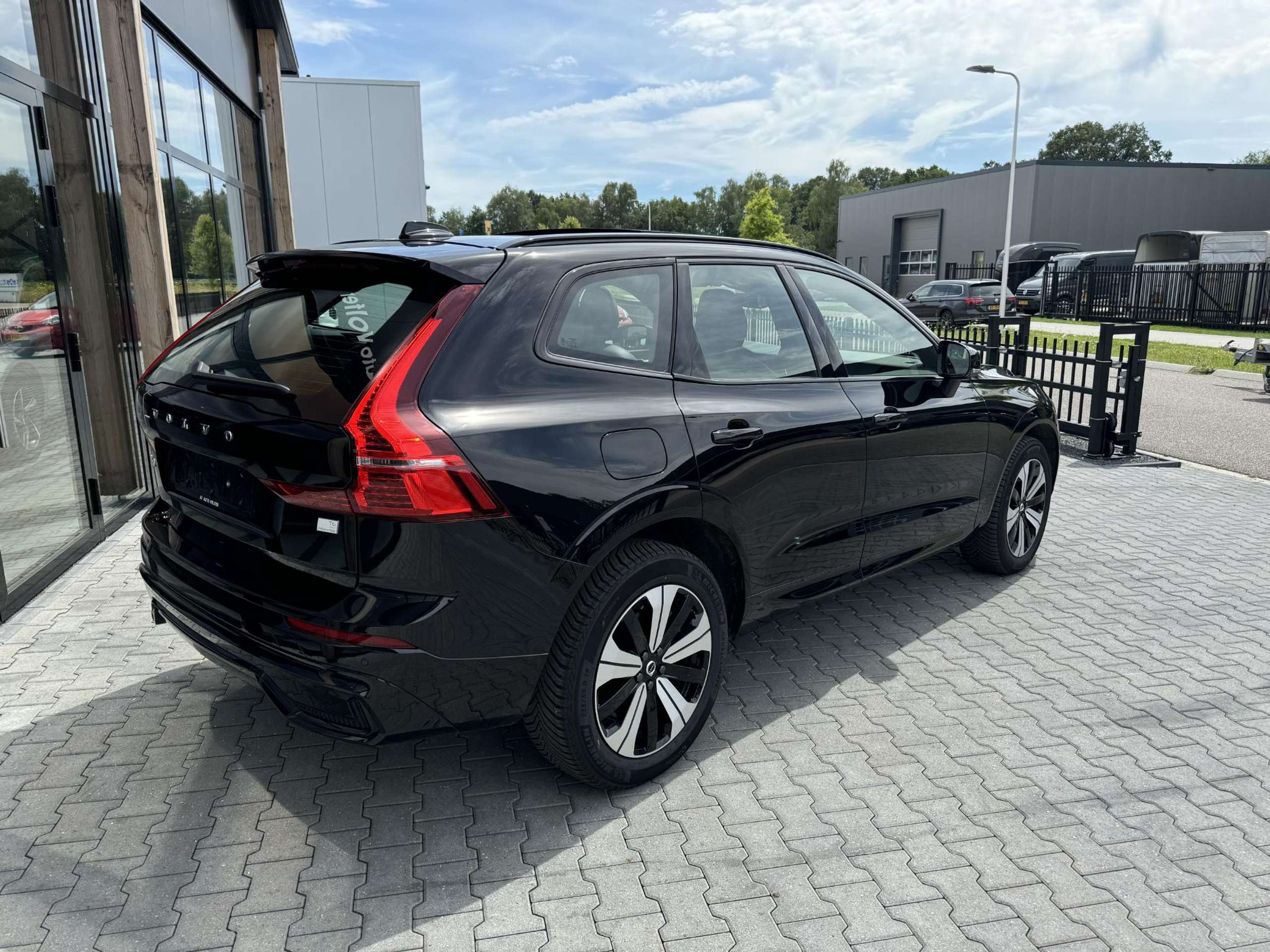 Volvo - XC60