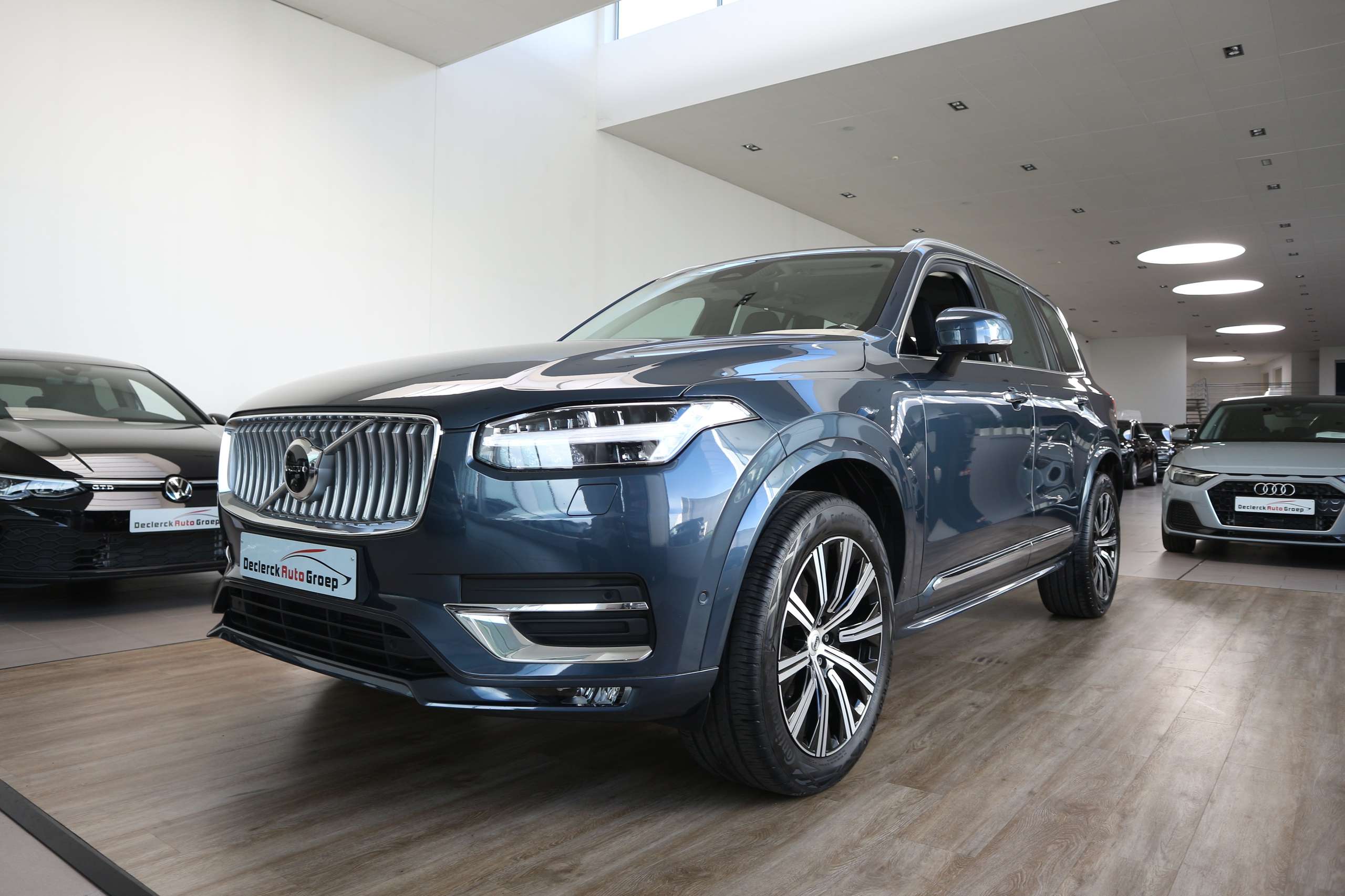 Volvo - XC90