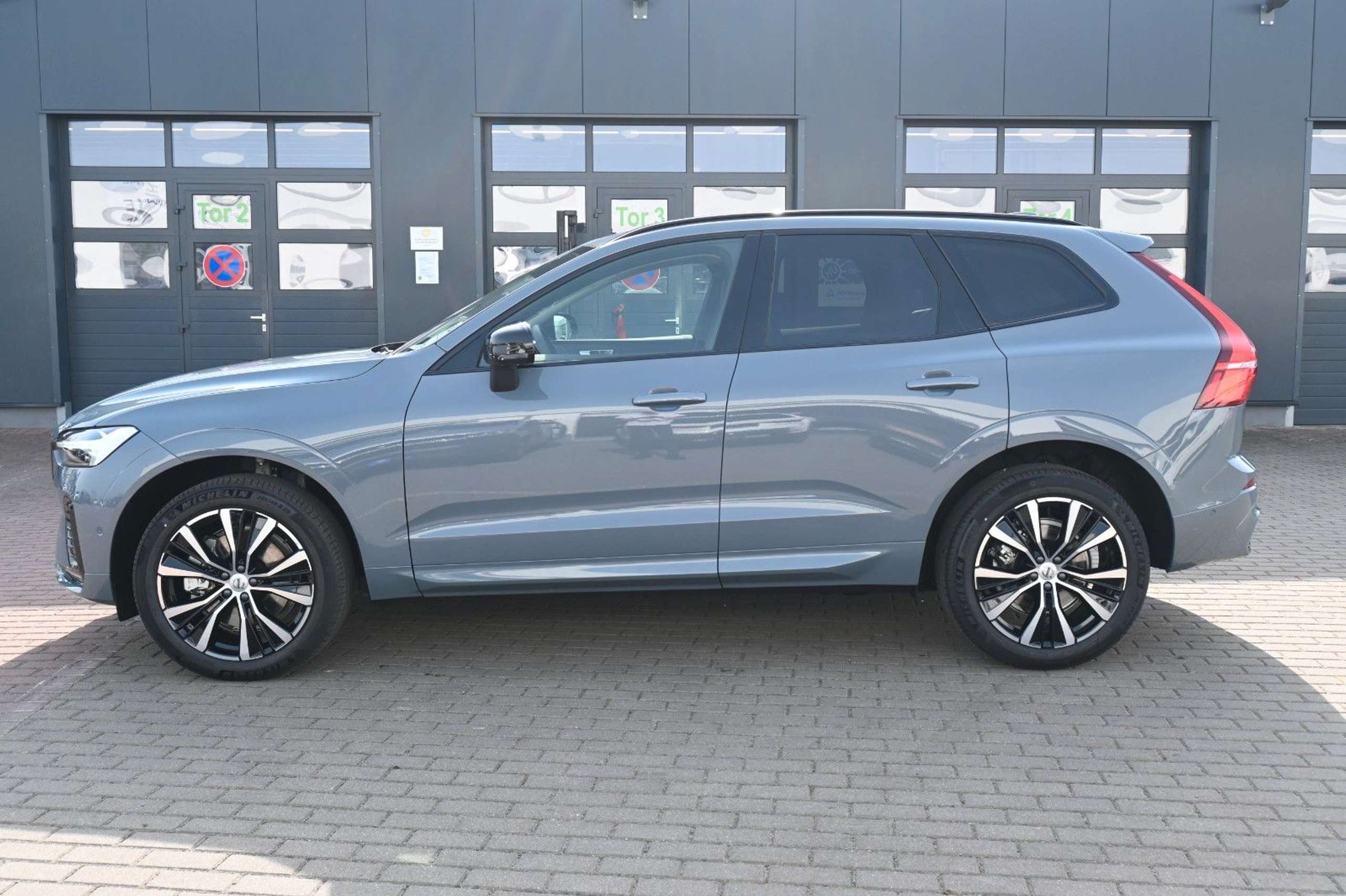 Volvo - XC60