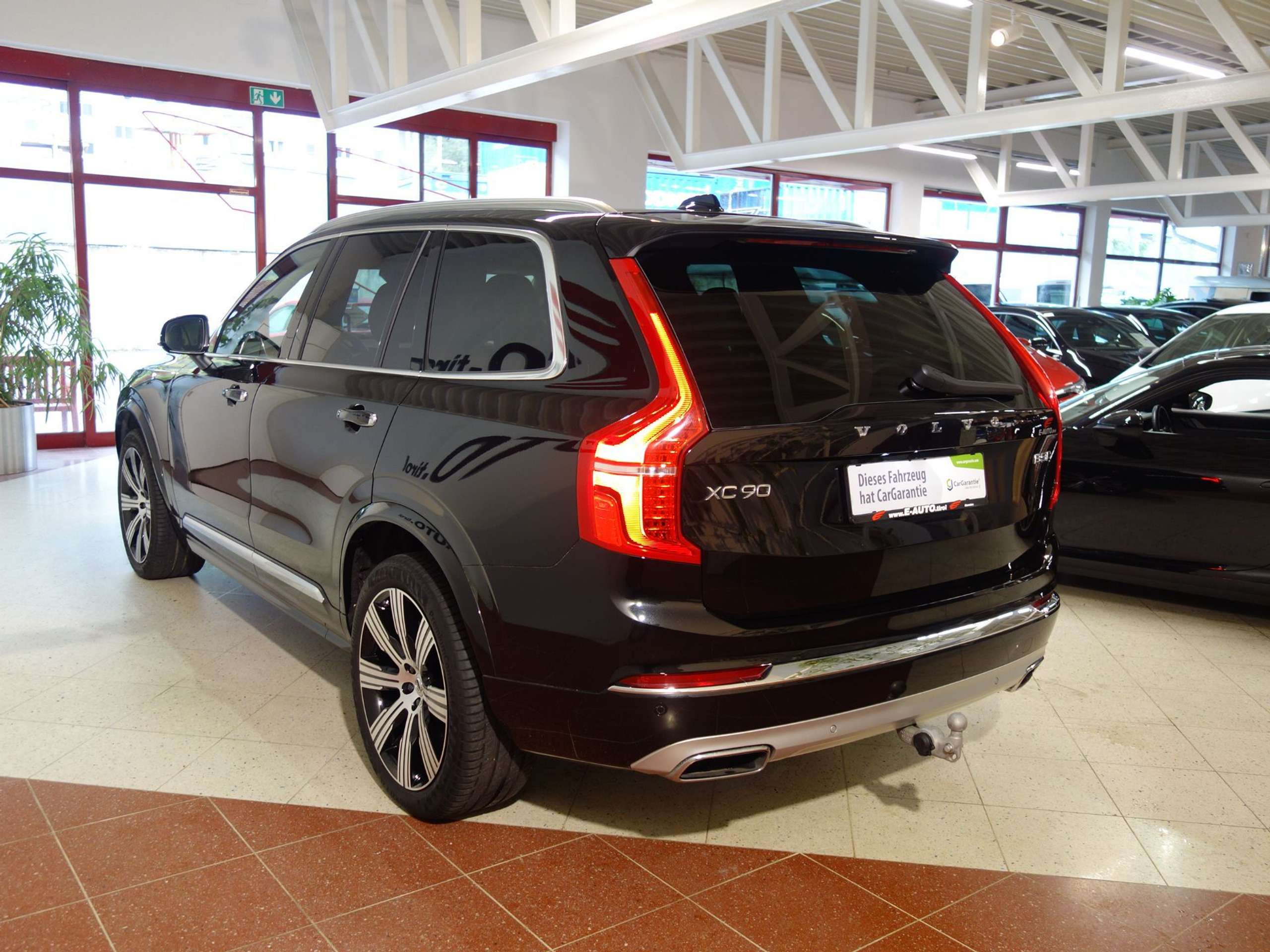 Volvo - XC90