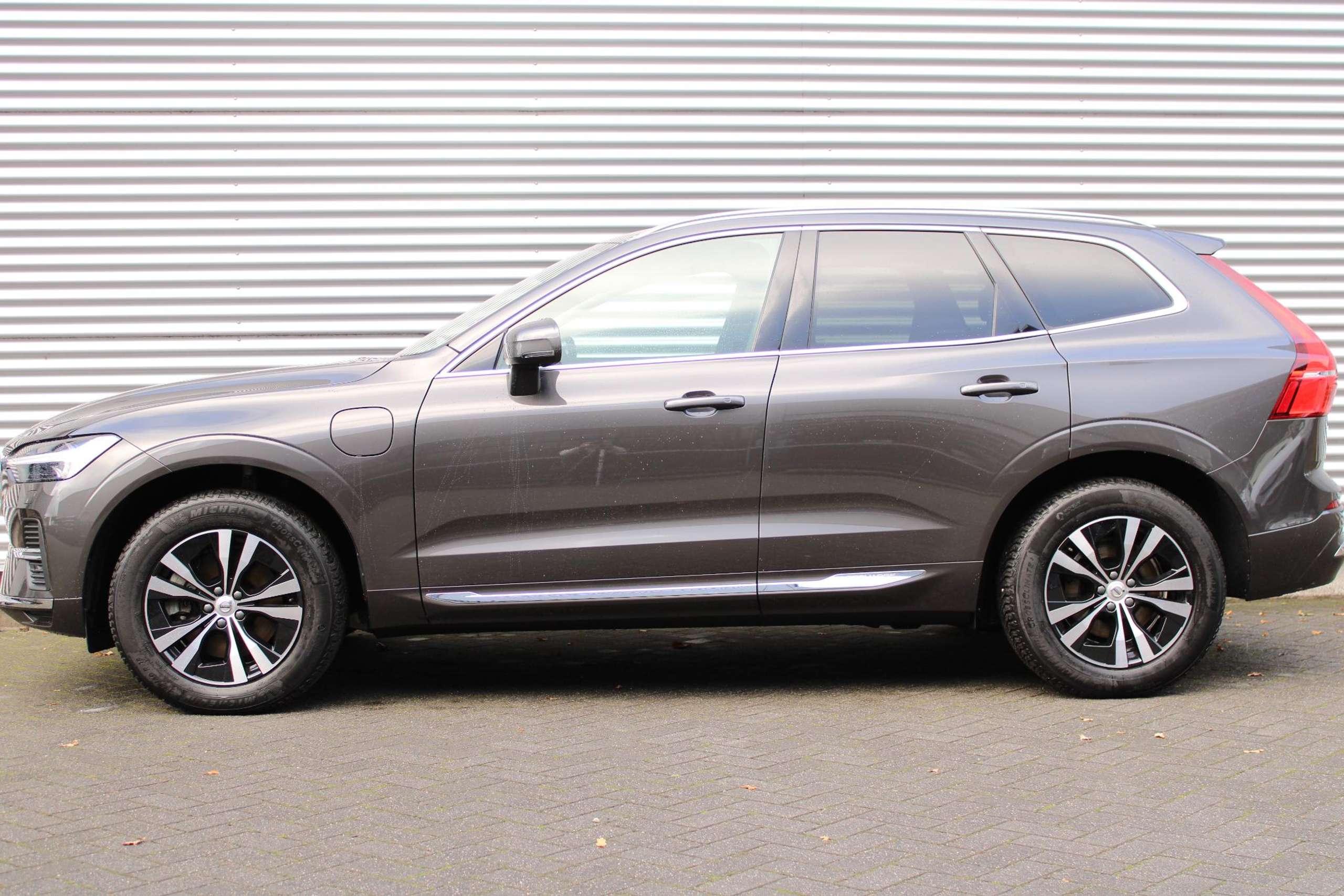 Volvo - XC60