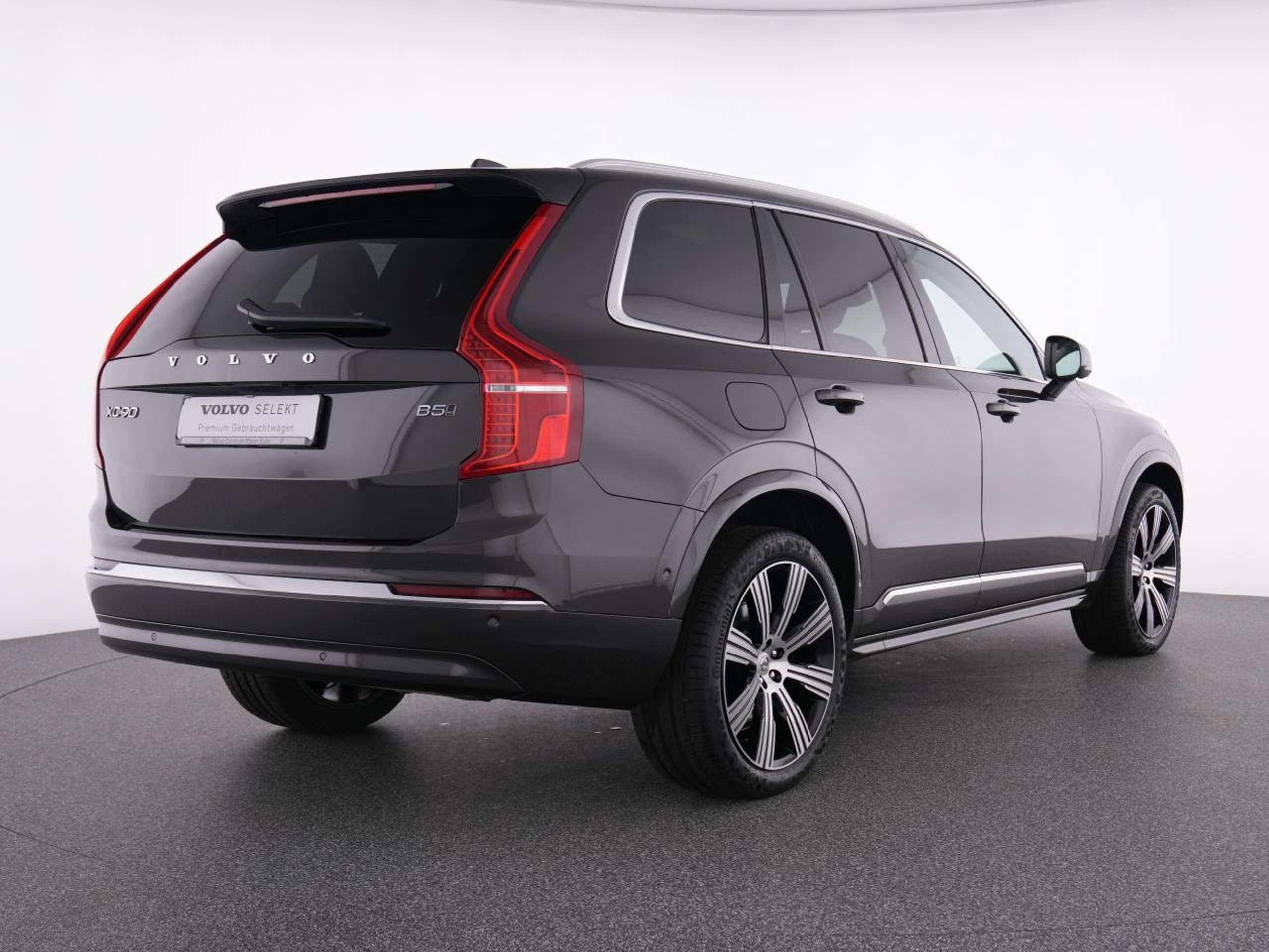 Volvo - XC90