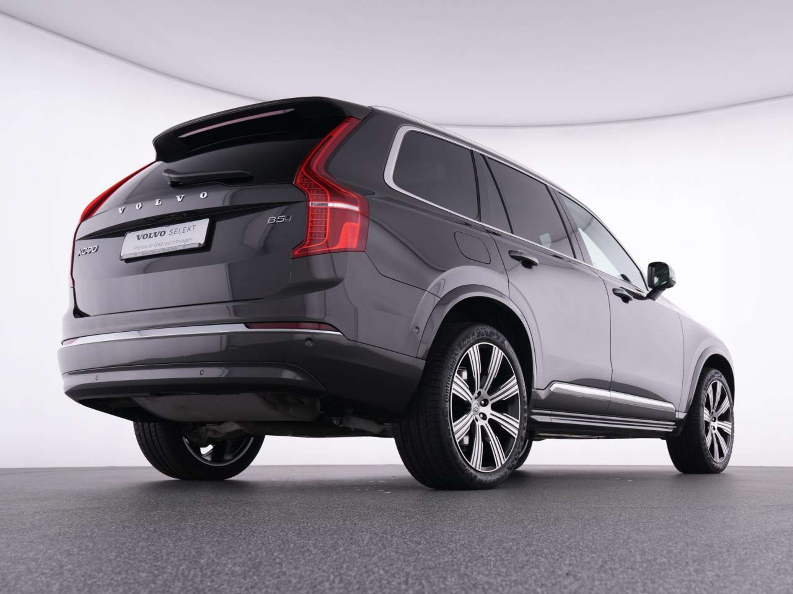 Volvo - XC90