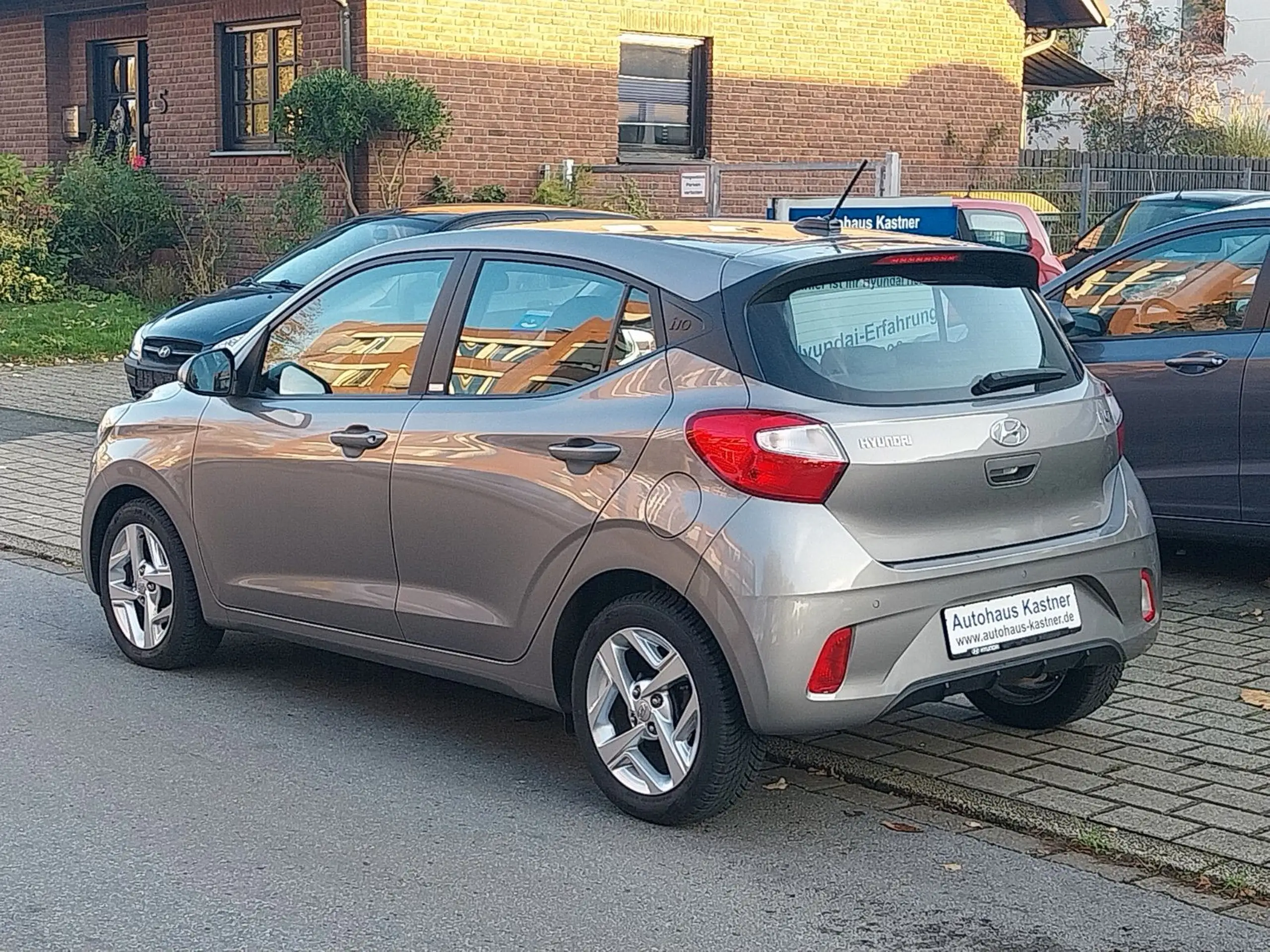 Hyundai - i10