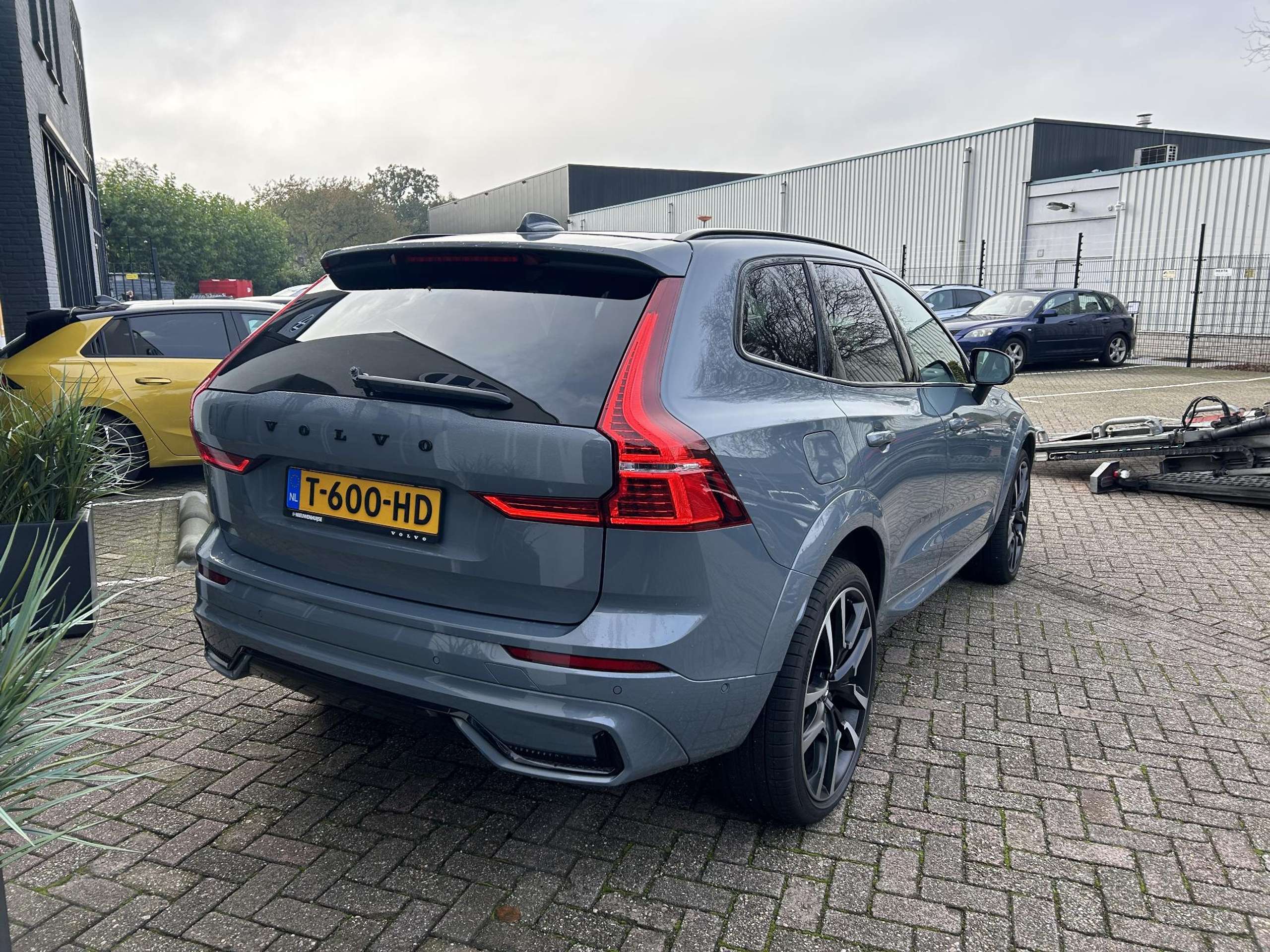 Volvo - XC60