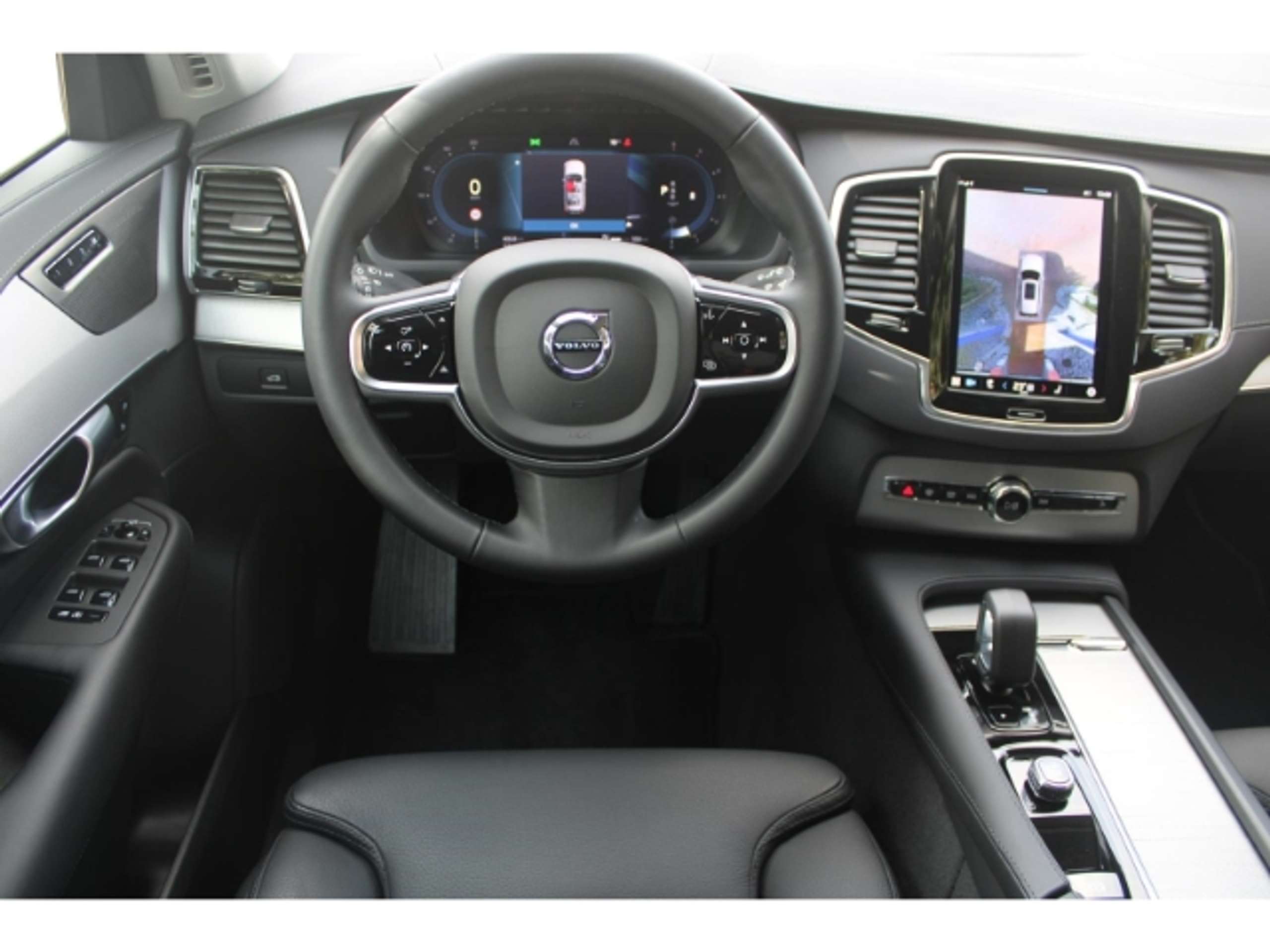 Volvo - XC90