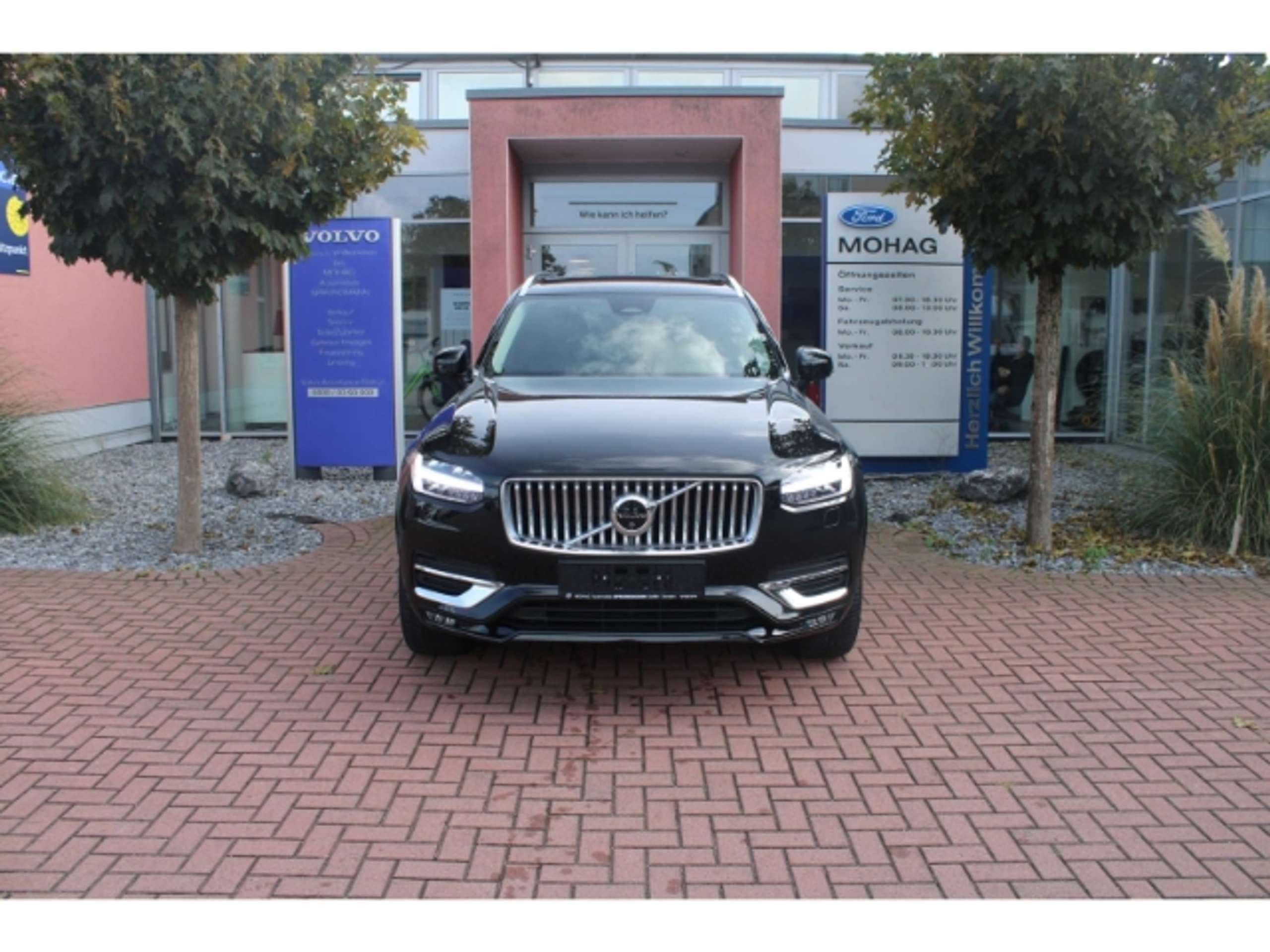 Volvo - XC90