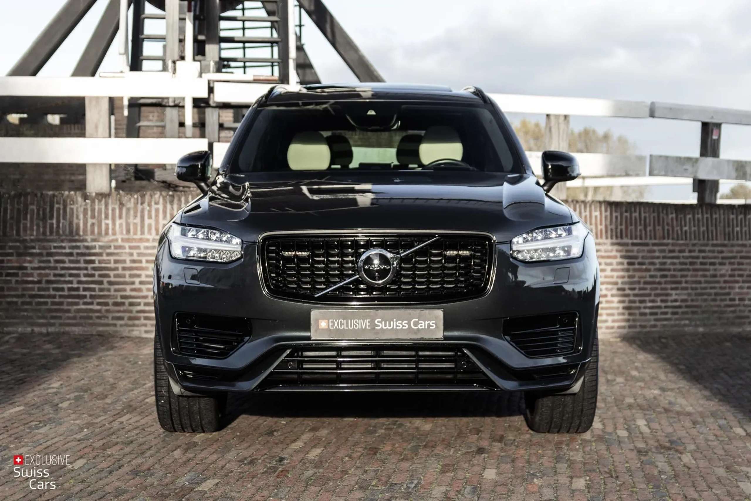 Volvo - XC90