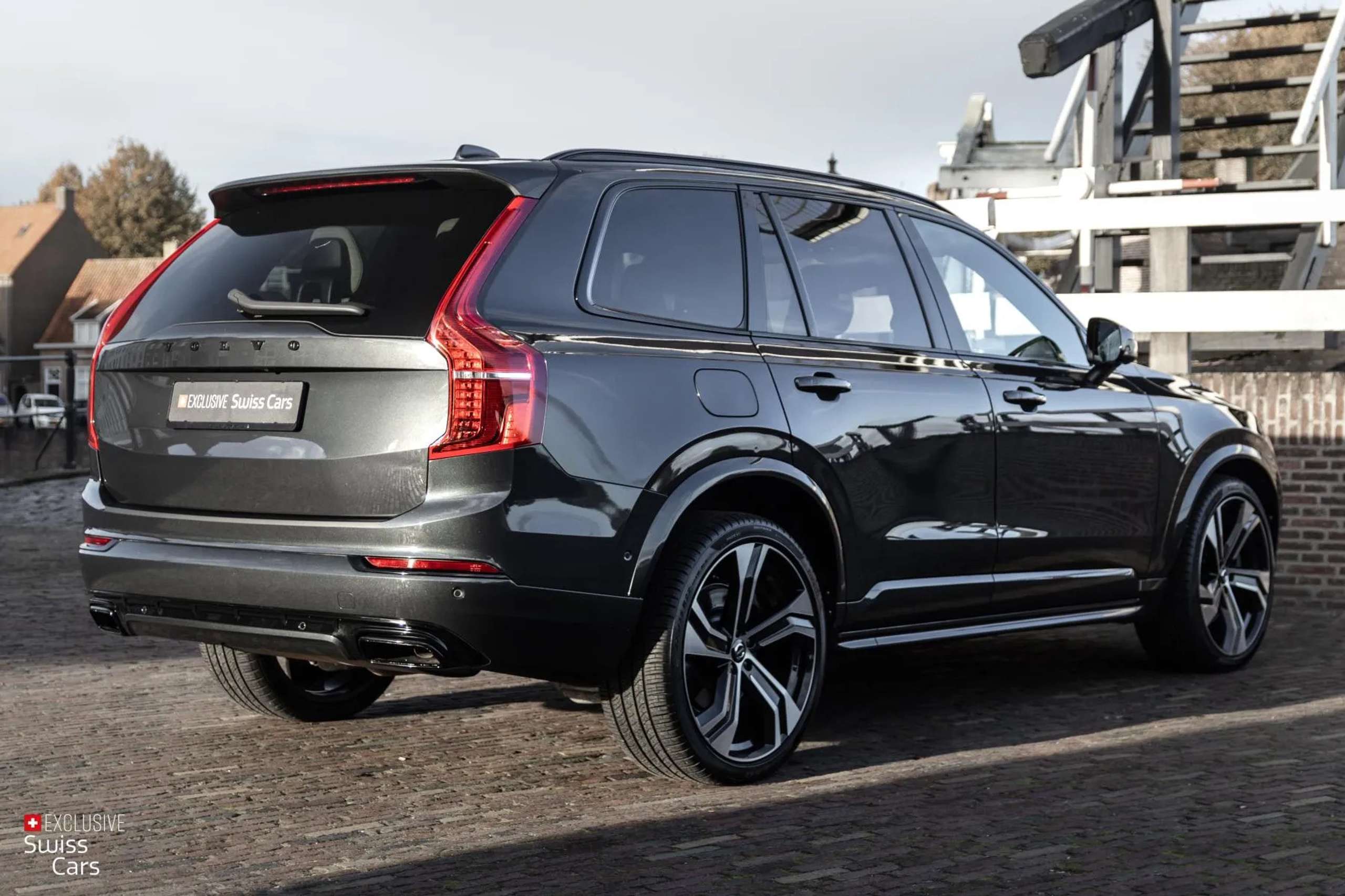 Volvo - XC90