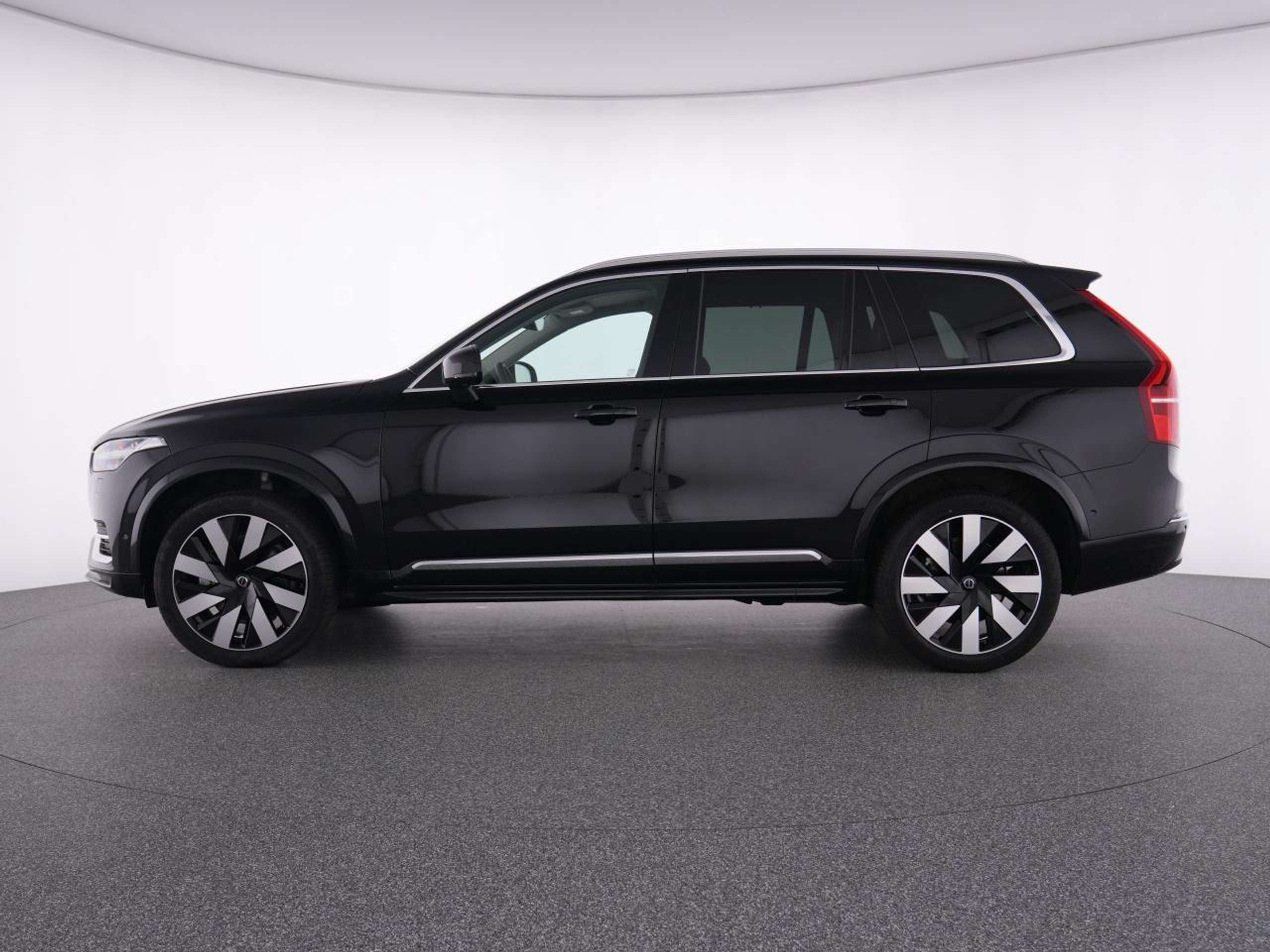 Volvo - XC90