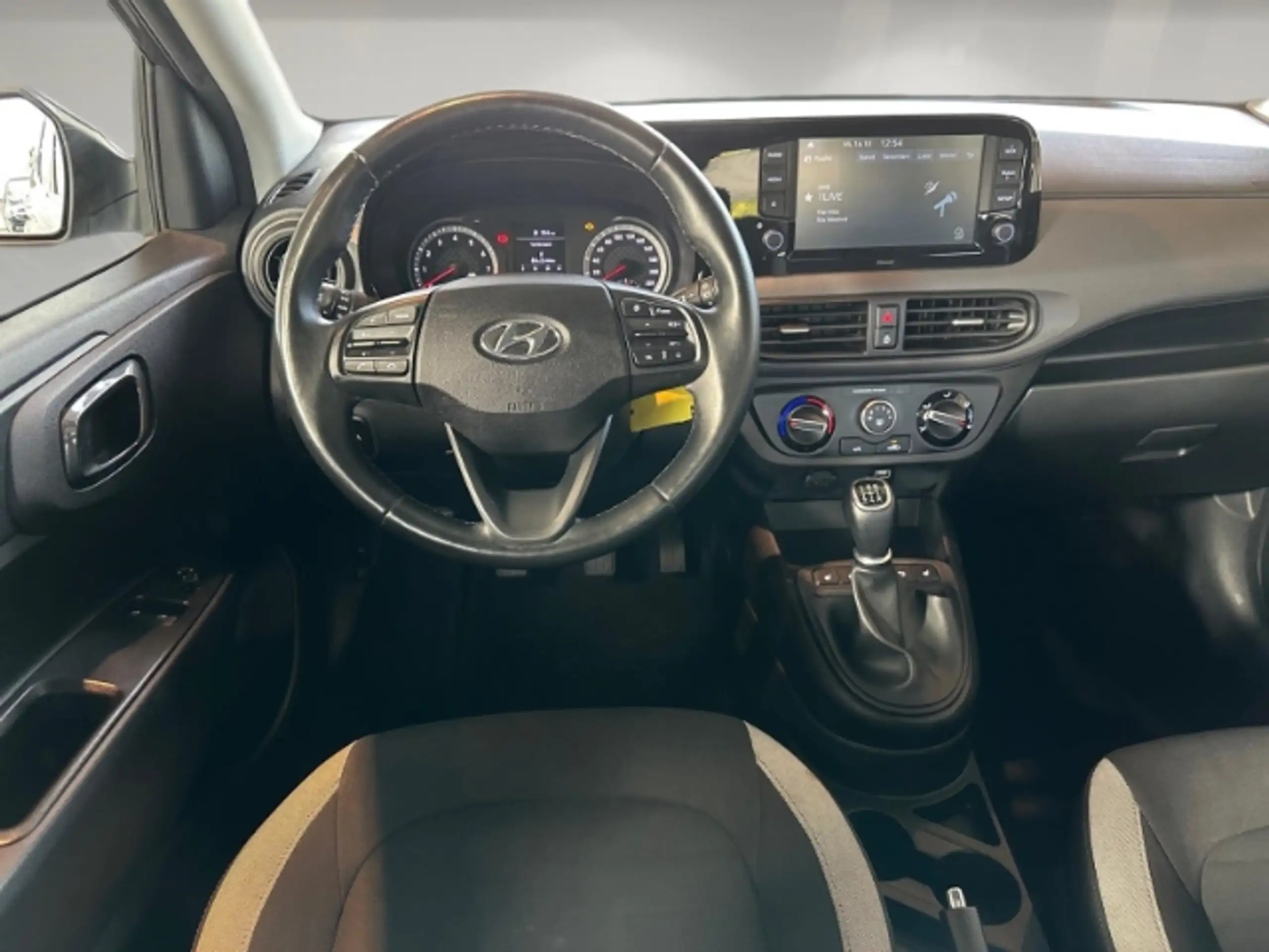 Hyundai - i10