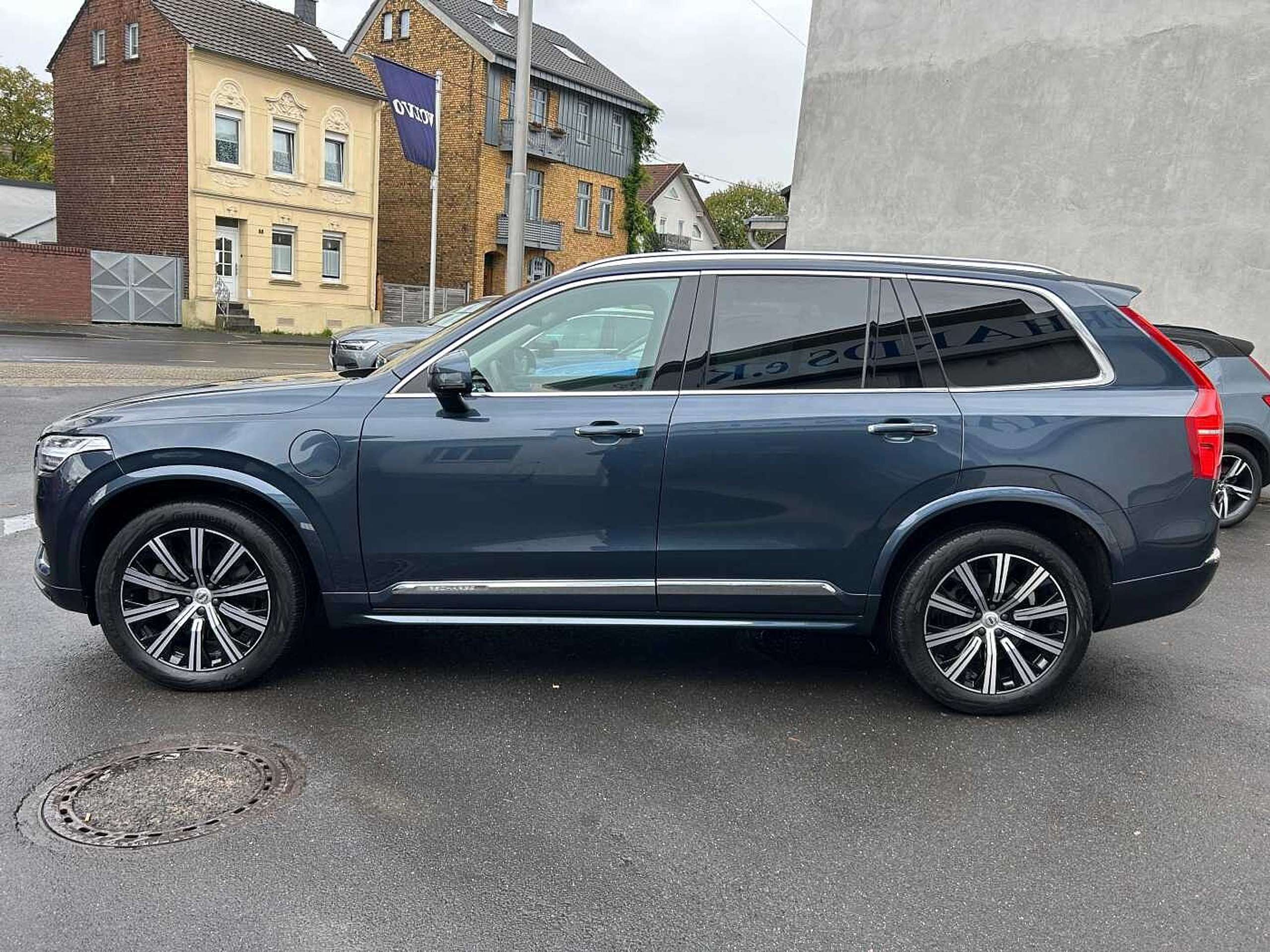 Volvo - XC90