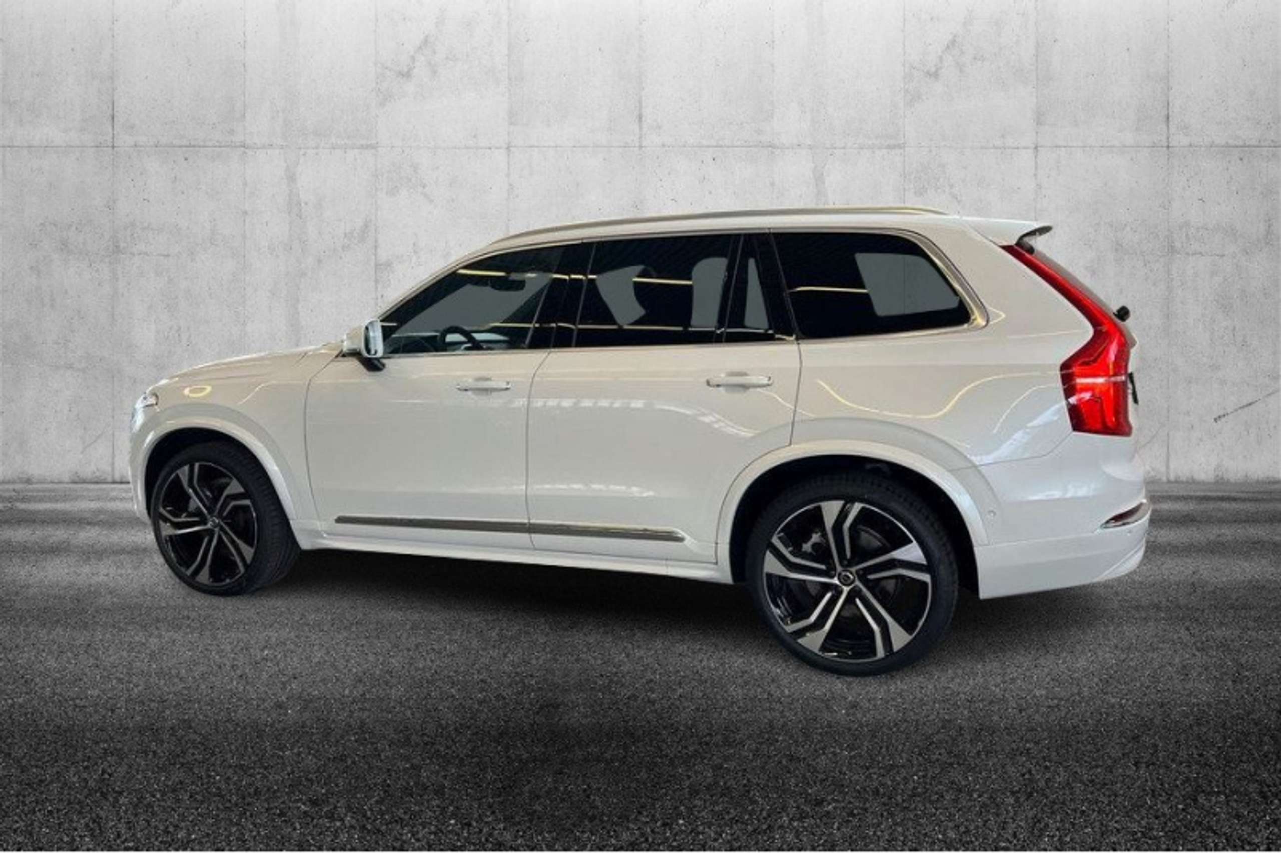 Volvo - XC90