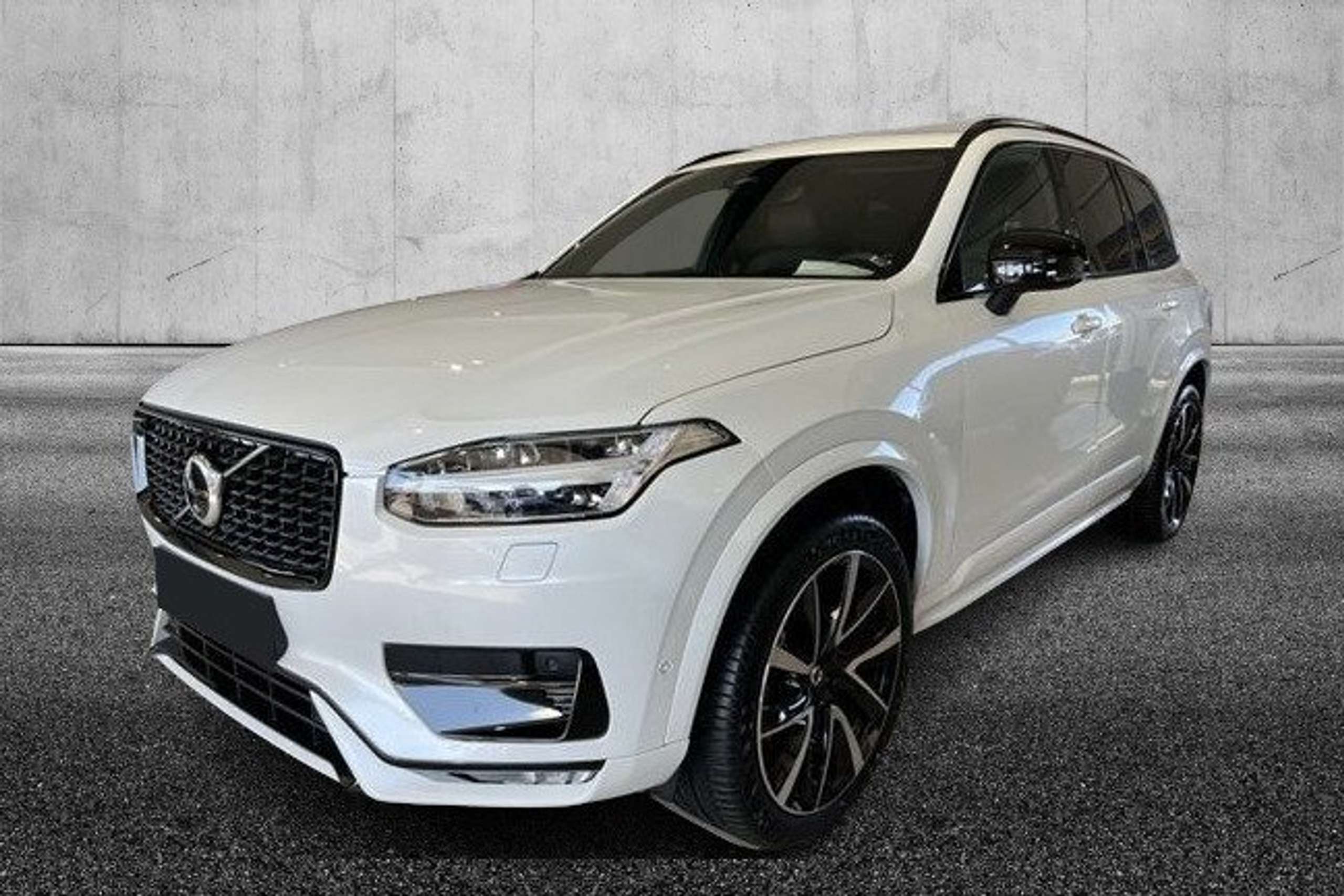 Volvo - XC90