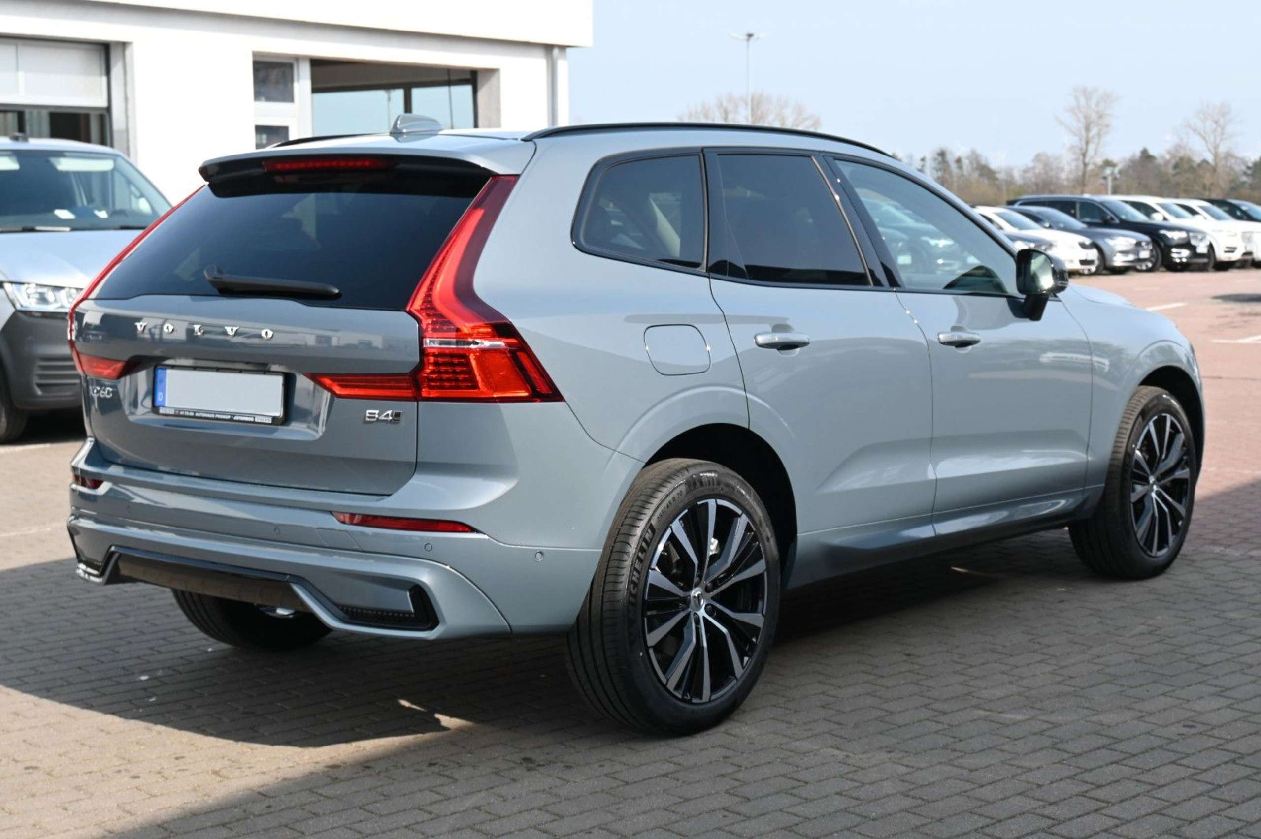 Volvo - XC60