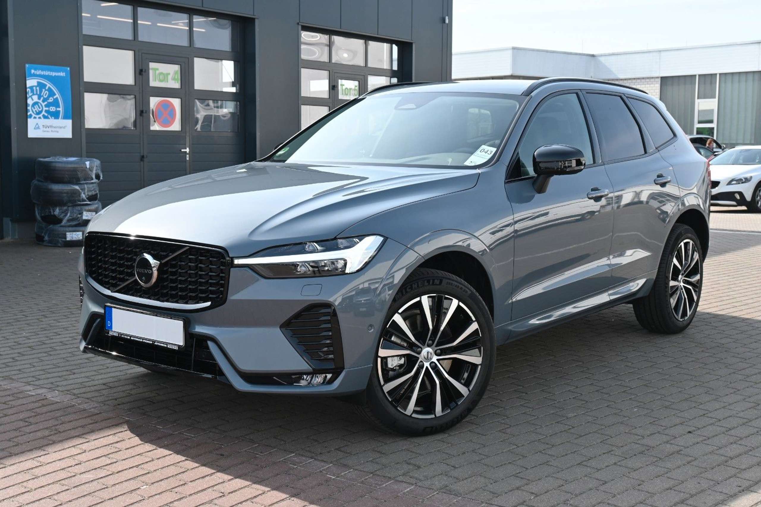 Volvo - XC60