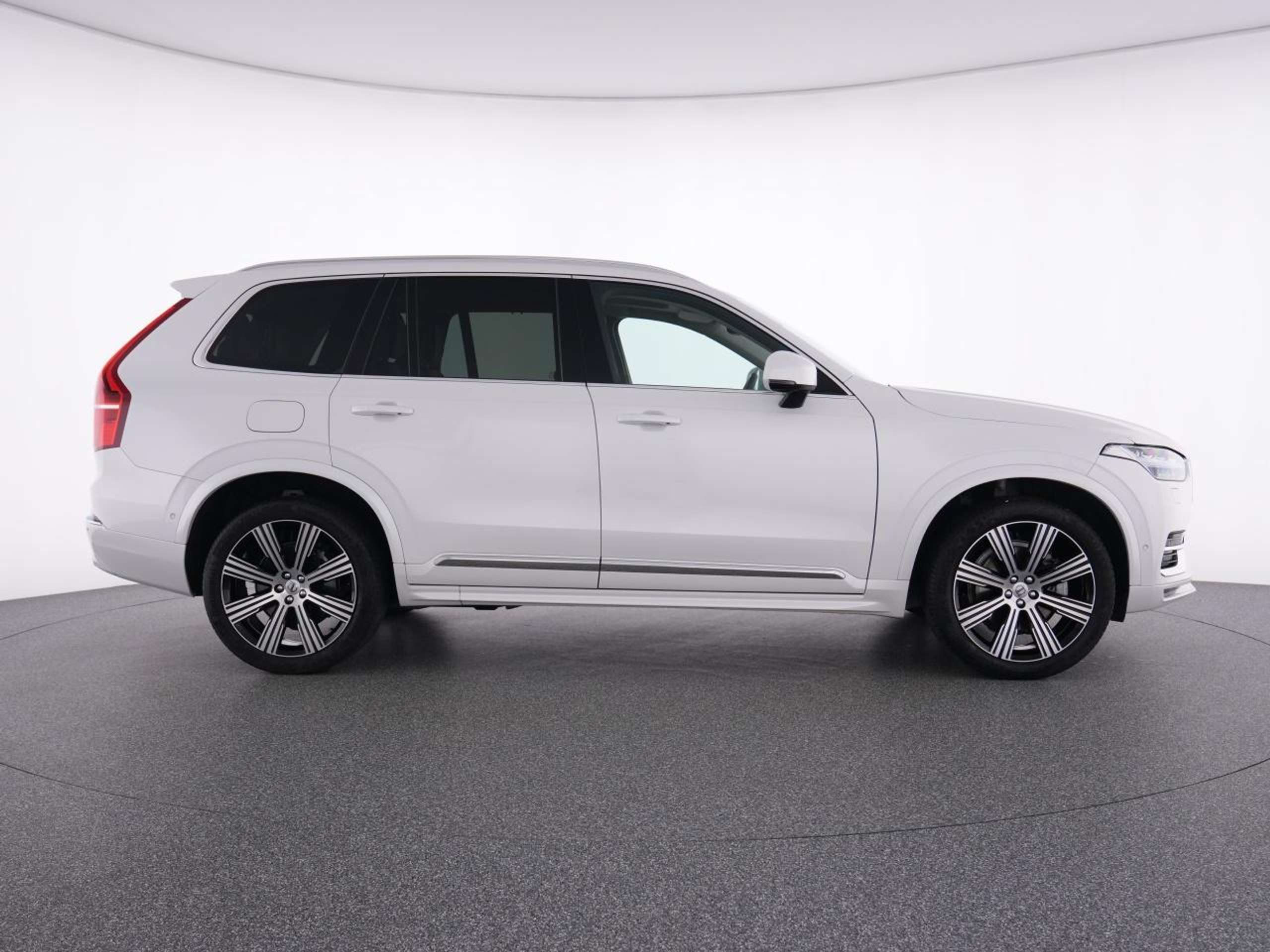 Volvo - XC90