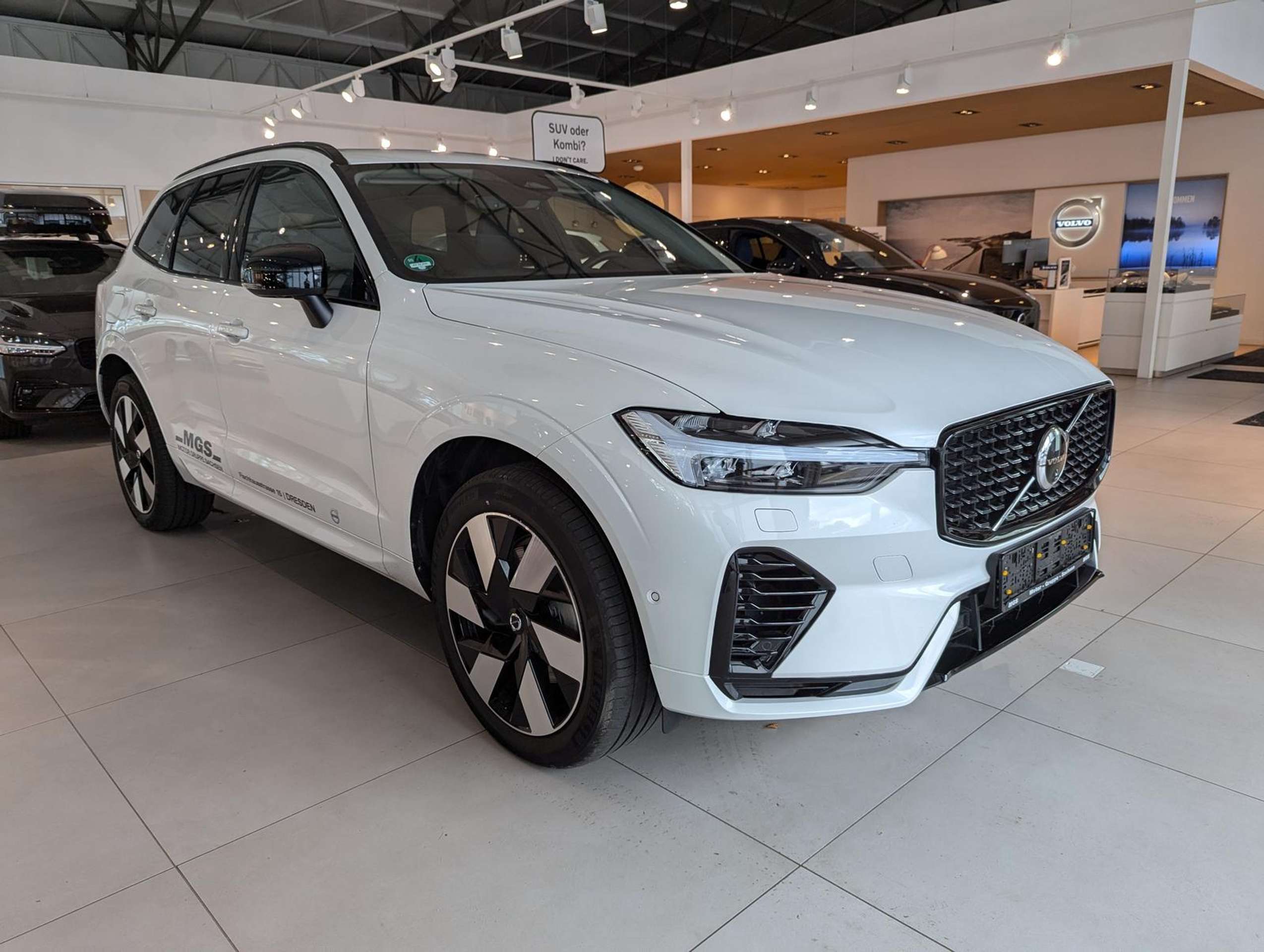 Volvo - XC60