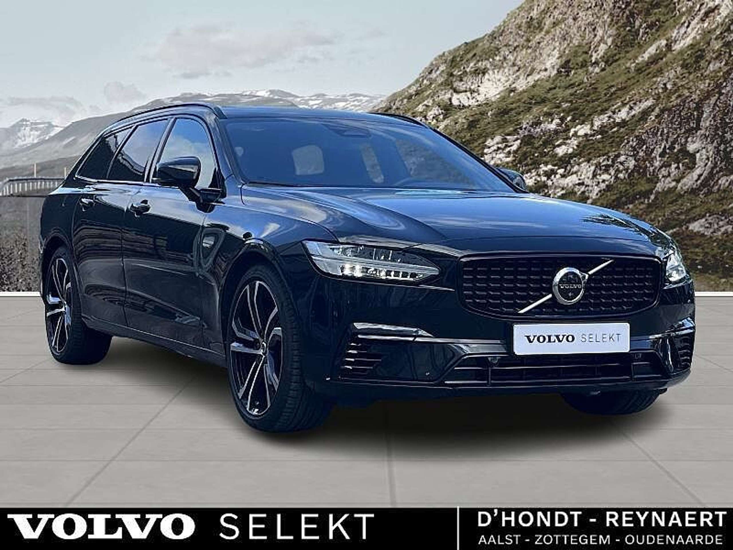 Volvo - V90